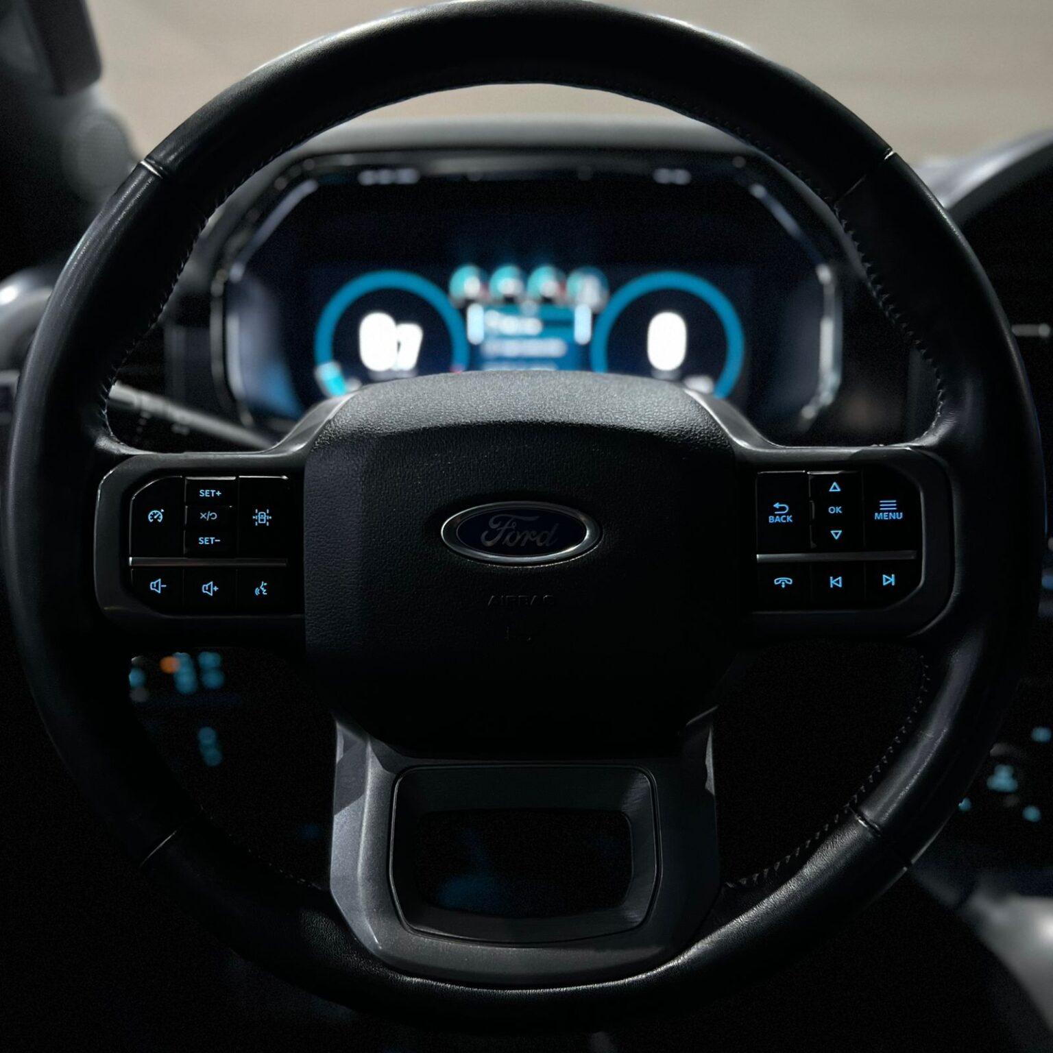 FORD LOBO LARIAT 2022 - Image 13
