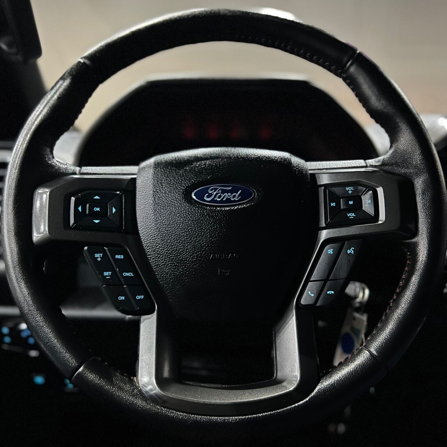 FORD LOBO SPORT 2017 - Image 12