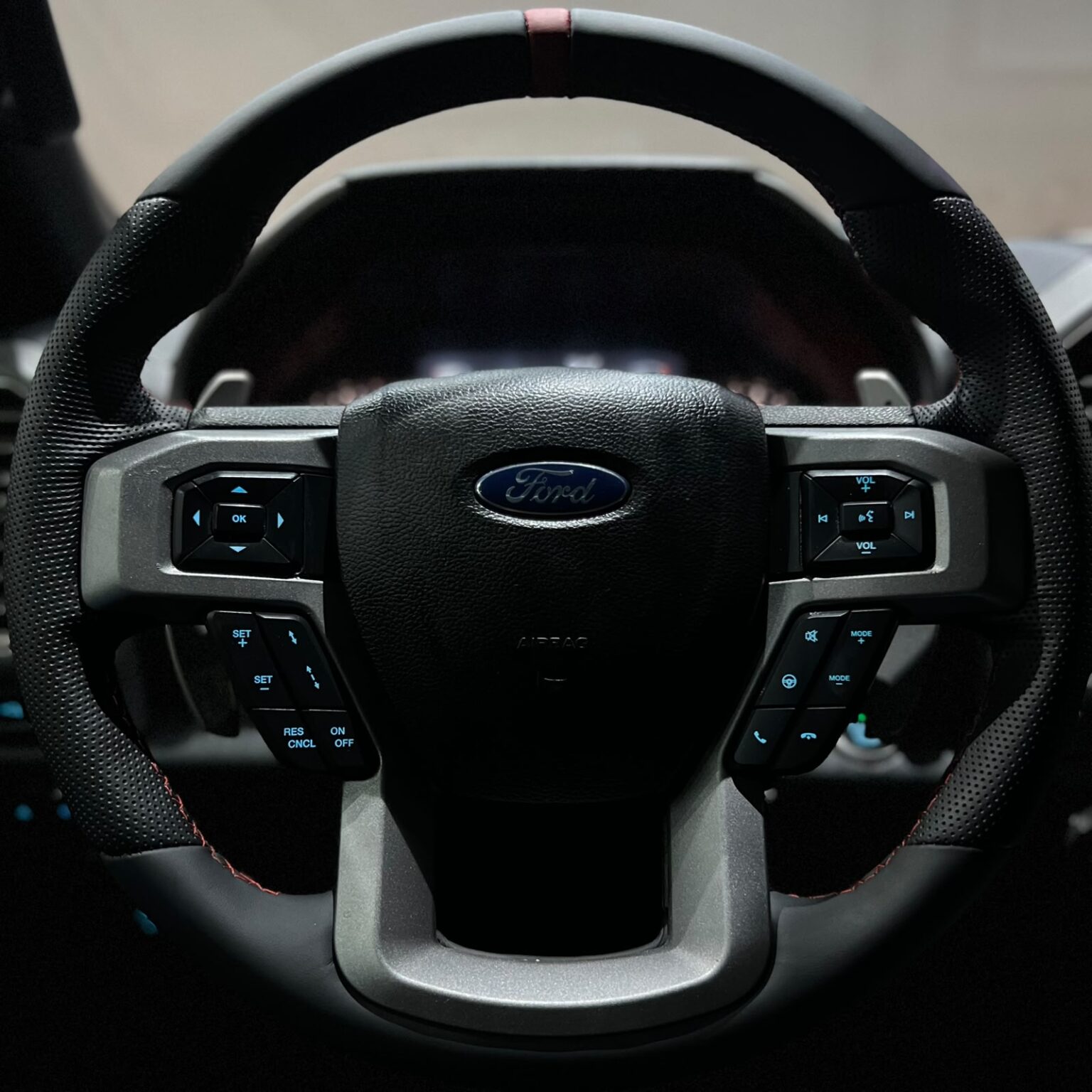 FORD LOBO RAPTOR 2018 - Image 14