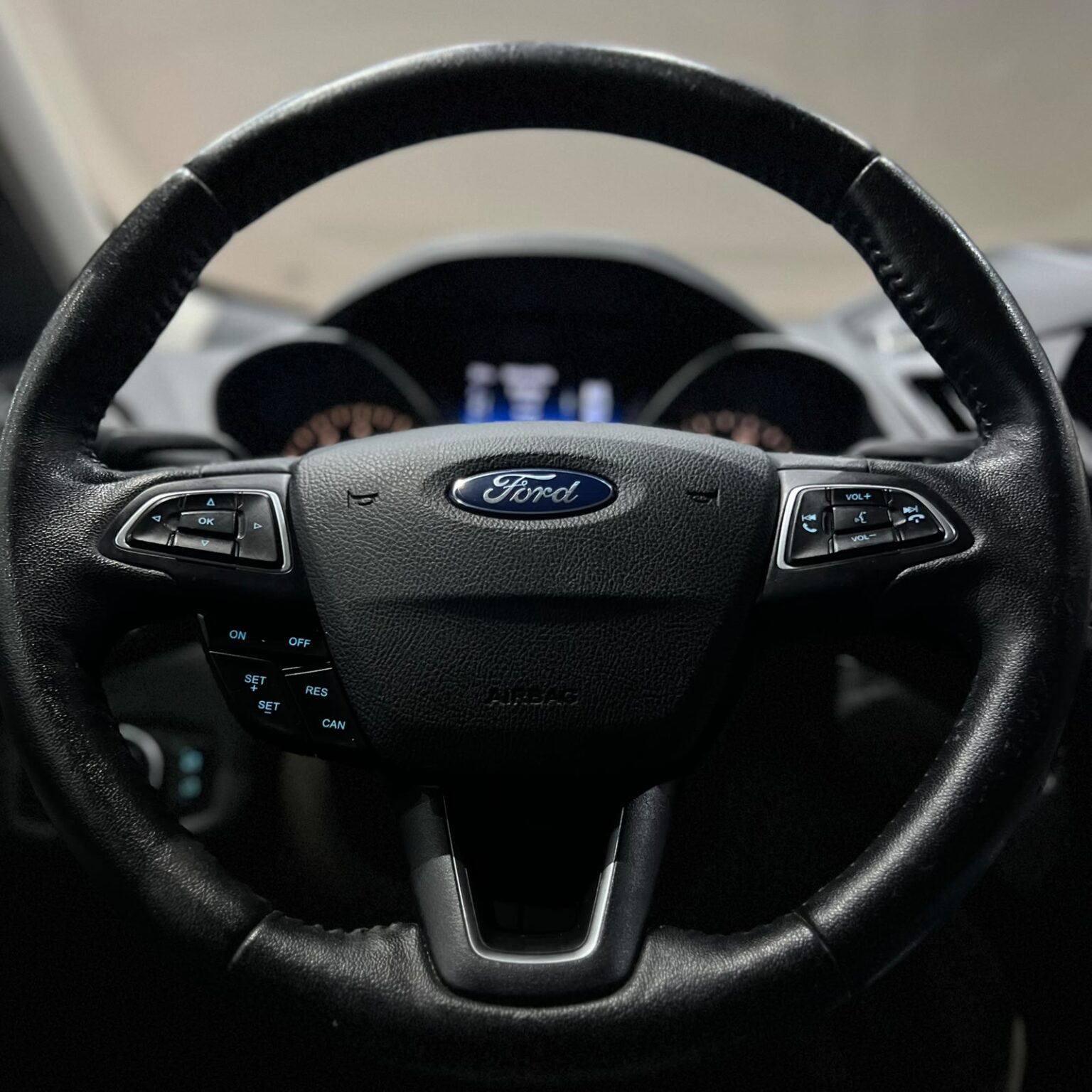 FORD ESCAPE TITANIUM 2017 - Image 11