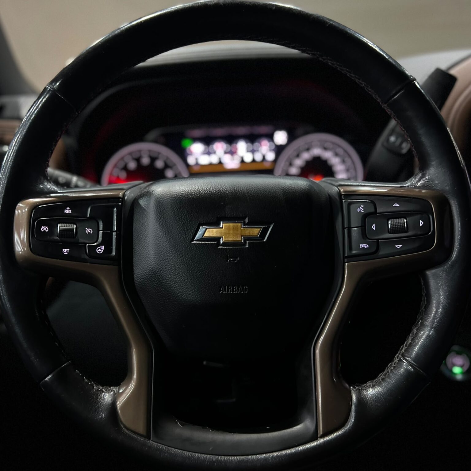 CHEVROLET CHEYENNE HIGH COUNTRY 2021 - Image 11