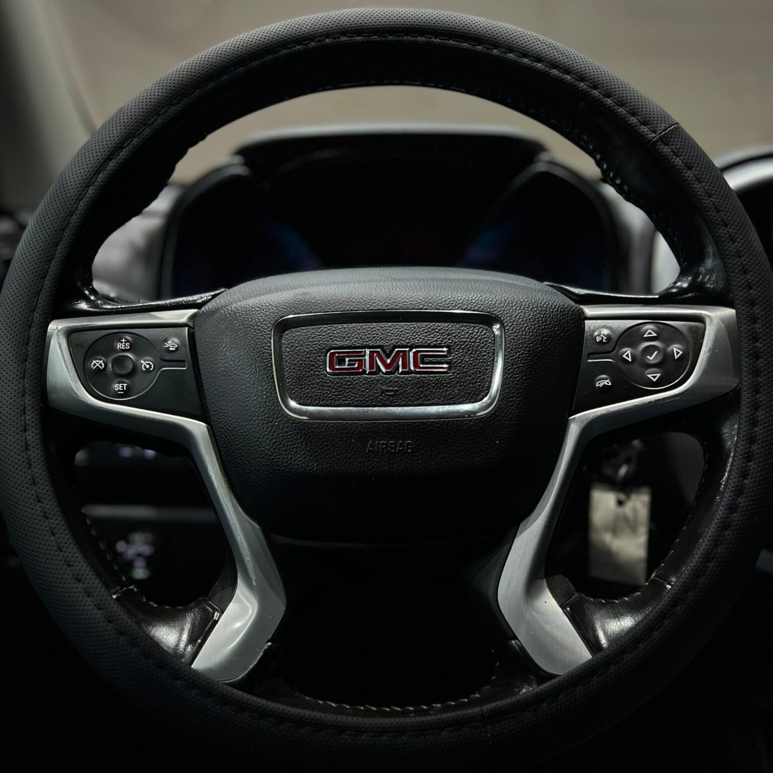GMC CANYON AT4 2017 - Image 12