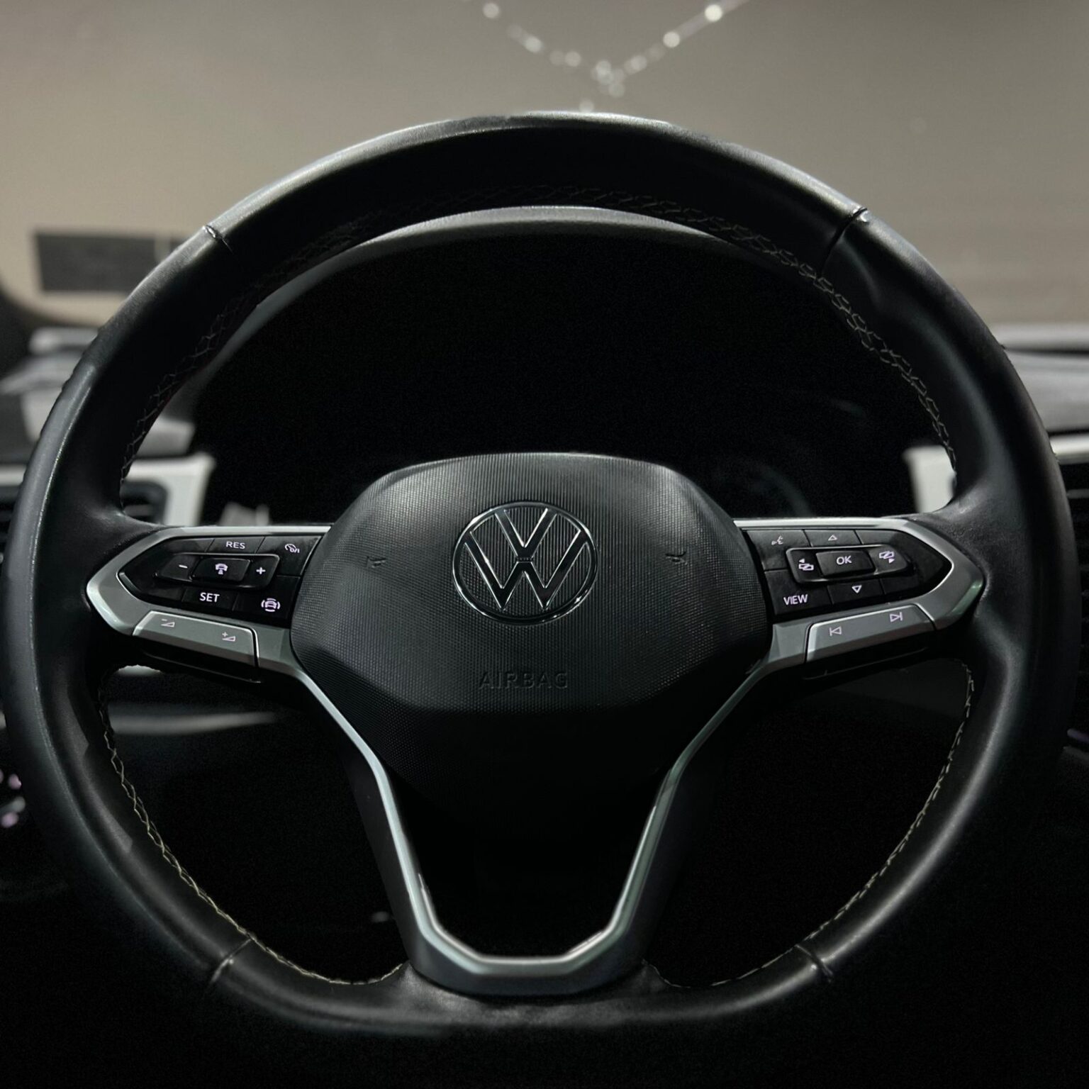VOLKSWAGEN TERAMONT CROSSPORT R LINE 2021 - Image 11