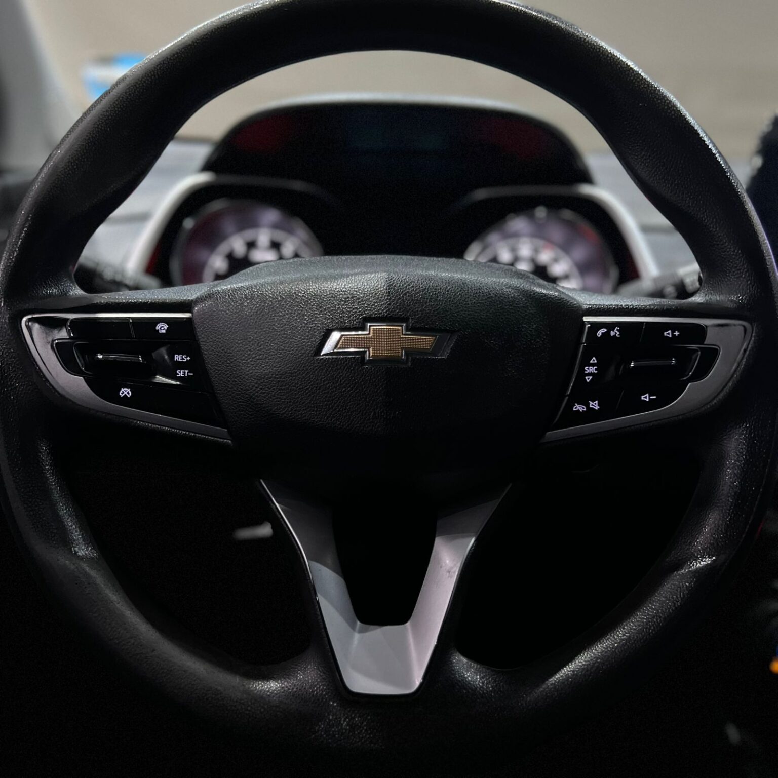 CHEVROLET TRACKER 2023 - Image 12