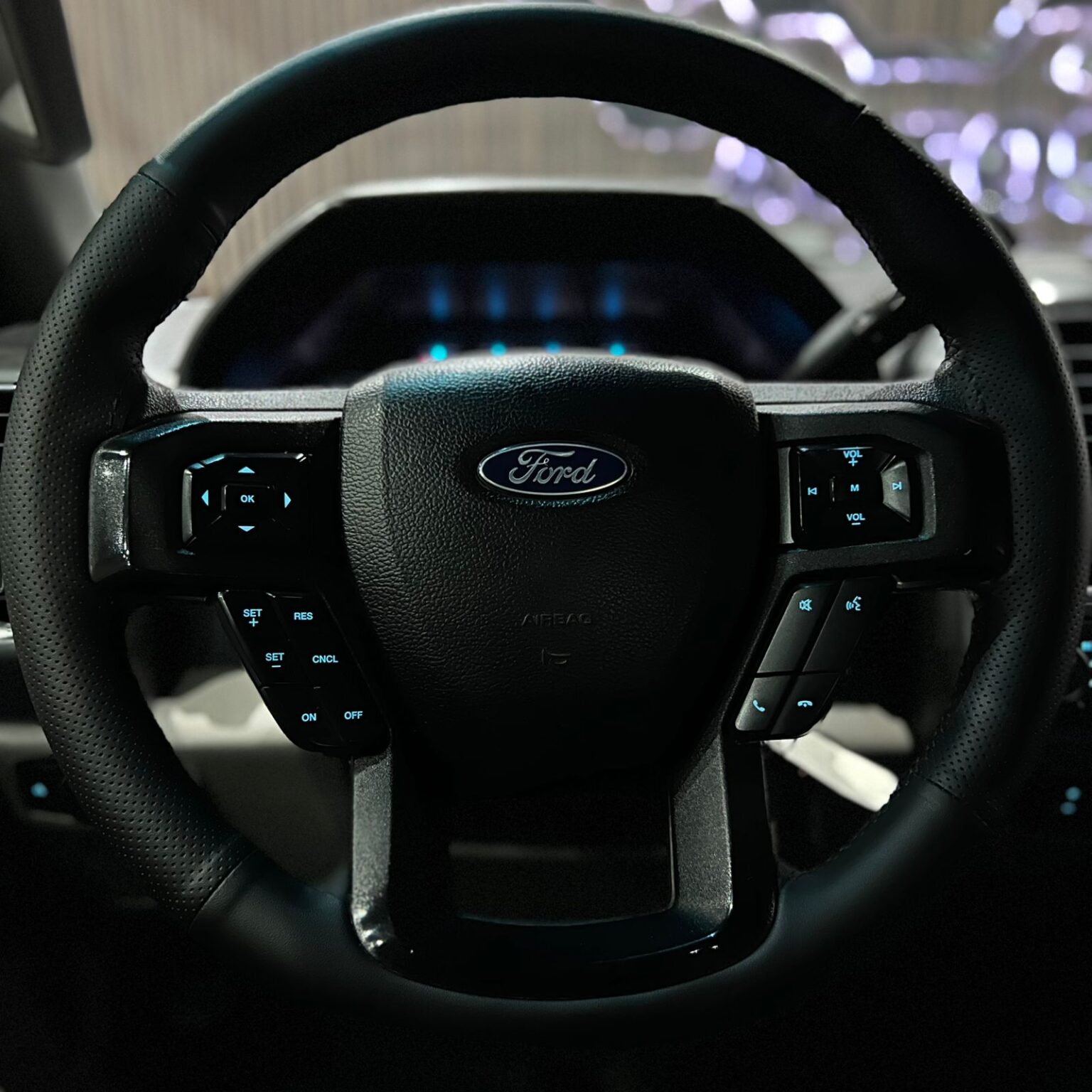 FORD SUPER DUTY XLT 2017 - Image 13