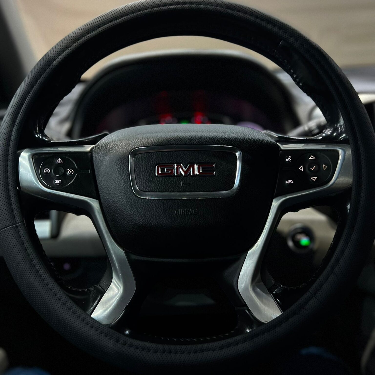 GMC TERRAIN 2018 - Image 11