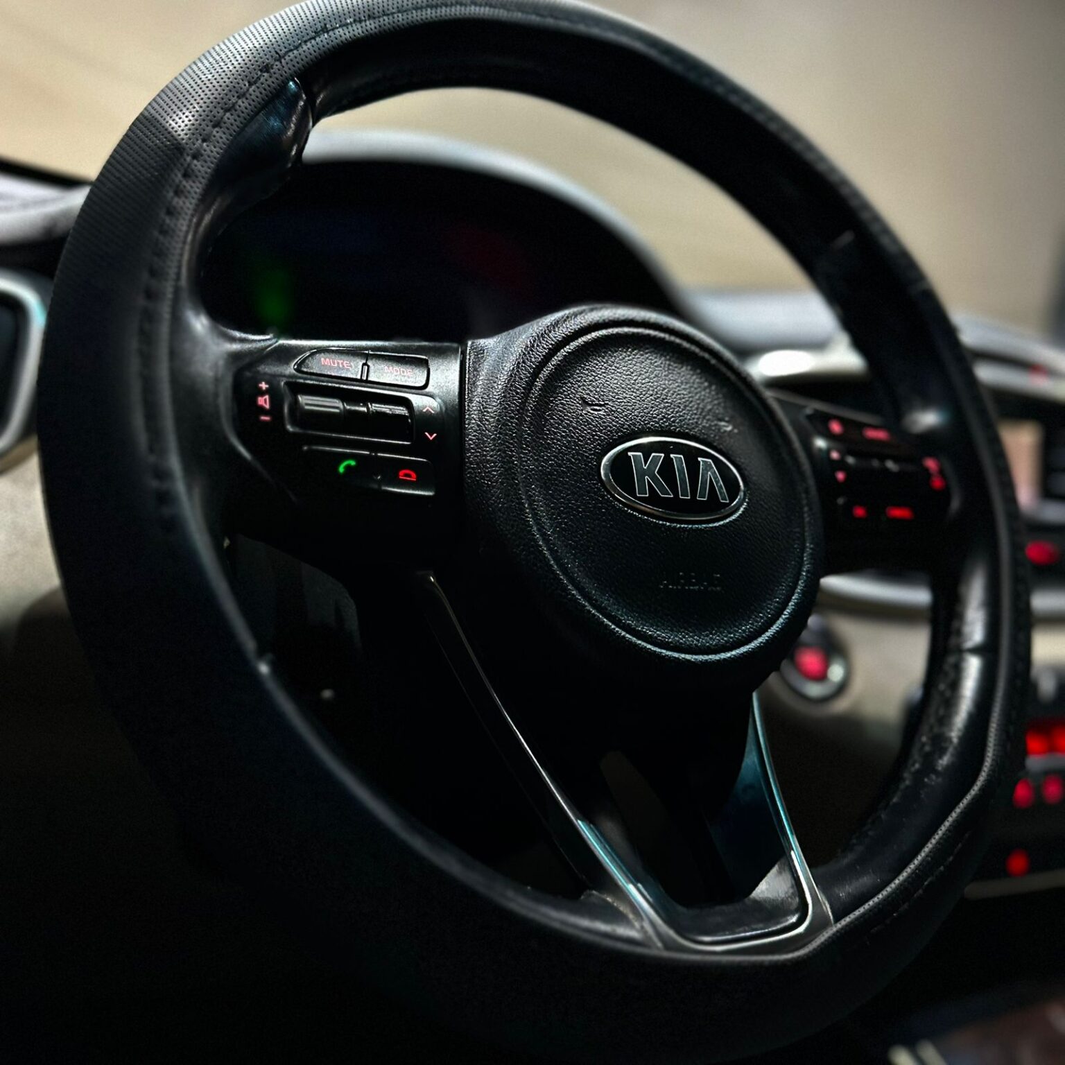 KIA SORENTO 2017 - Image 11