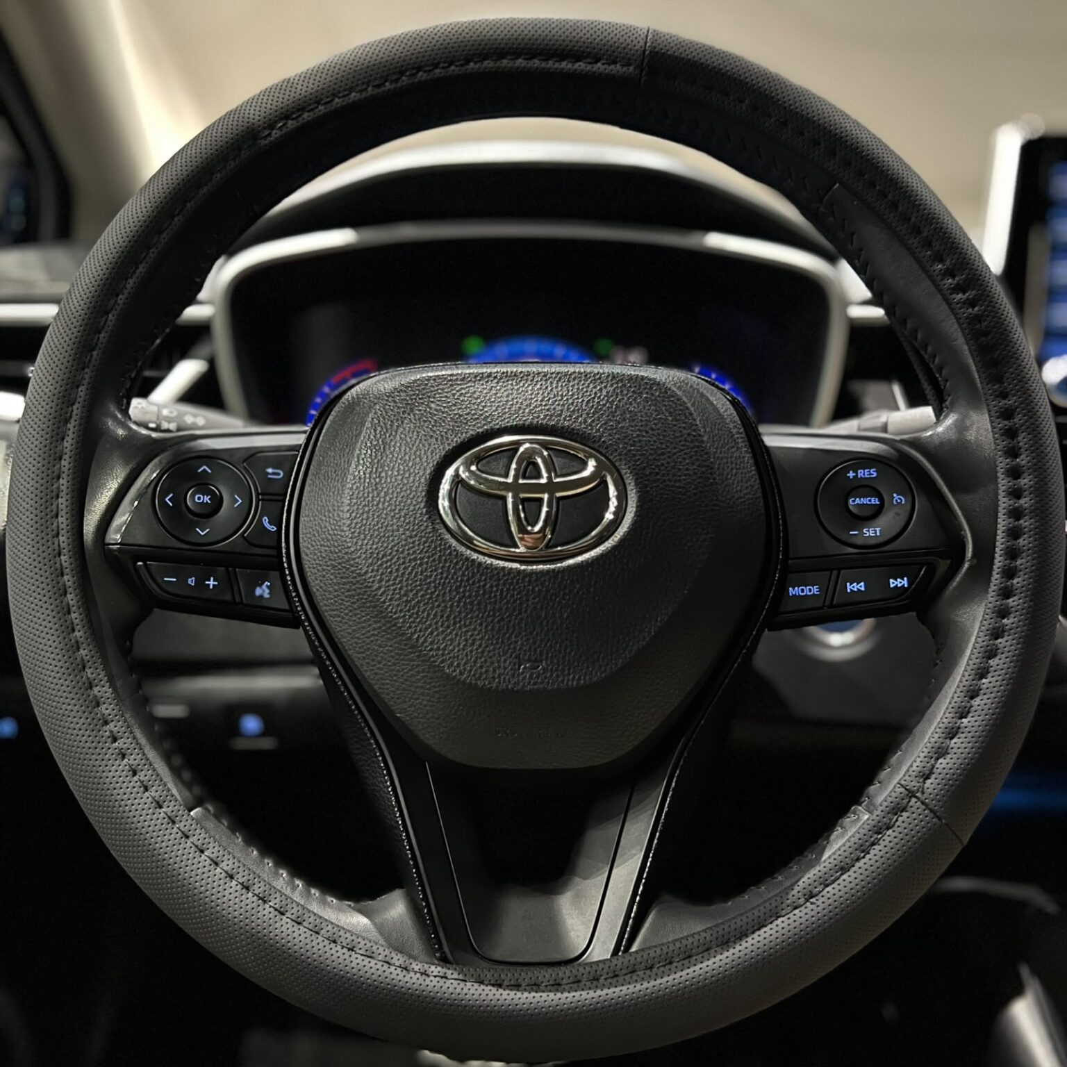 TOYOTA COROLLA HYBRID 2021 - Image 12