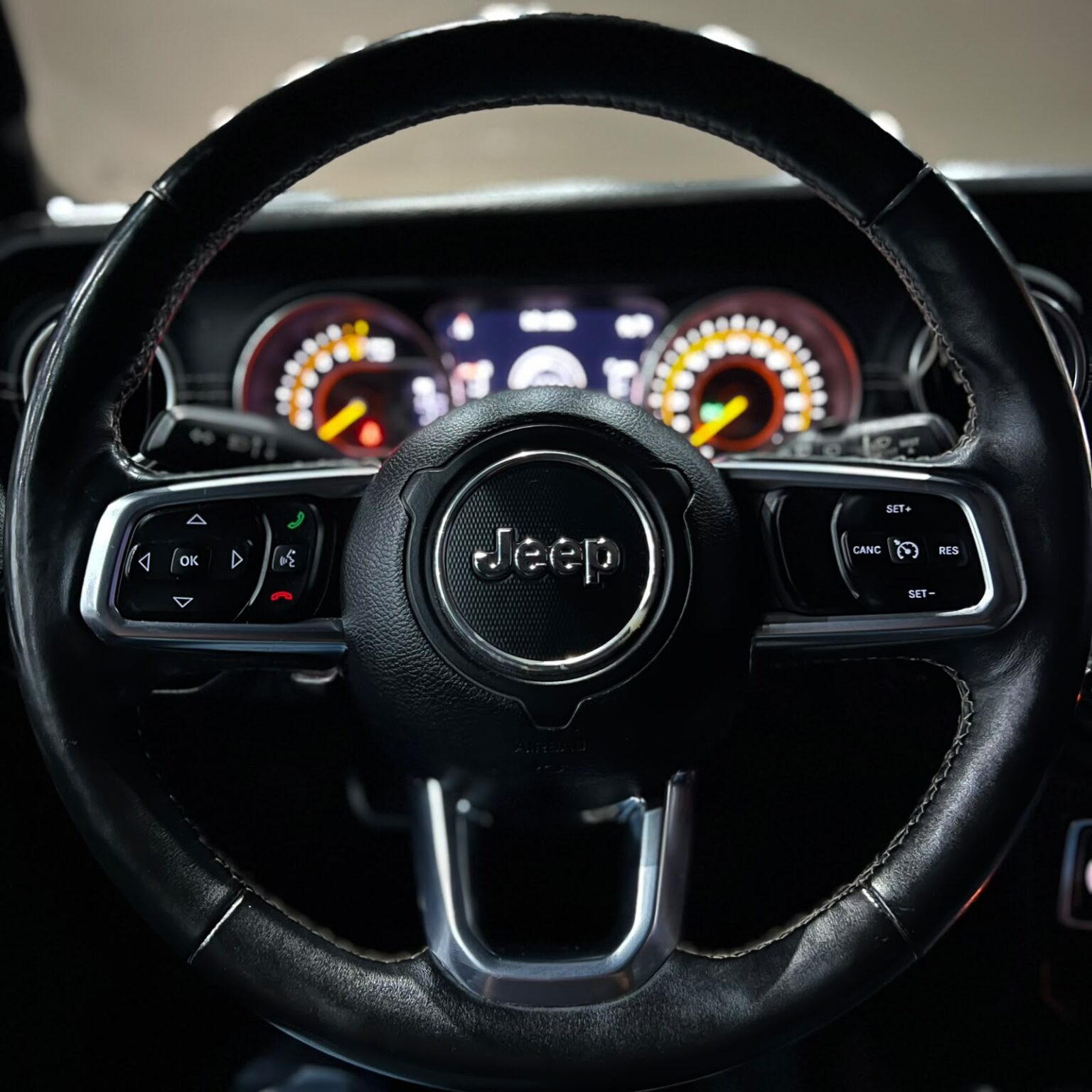 JEEP SAHARA 2018 - Image 16