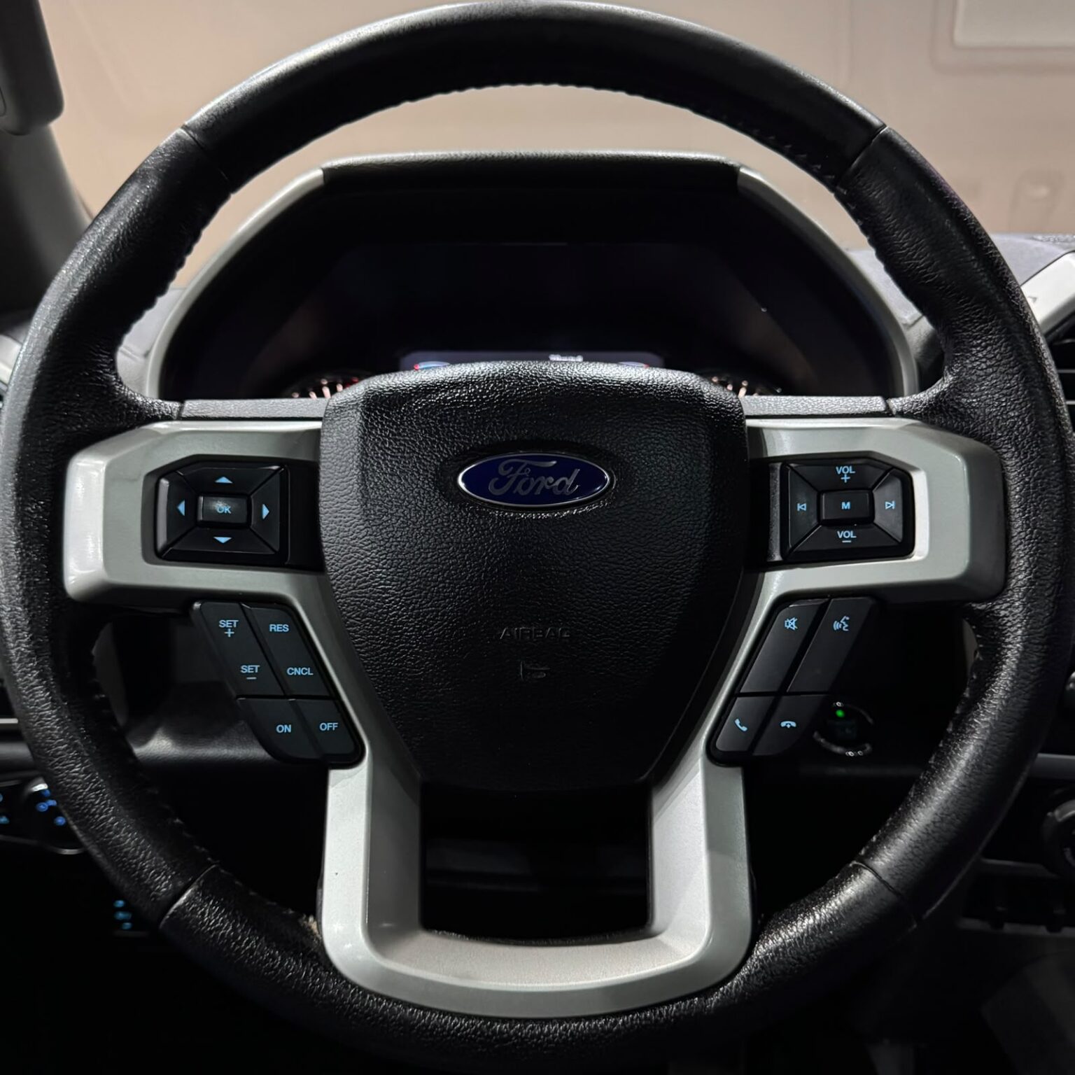 FORD LOBO LARIAT 2016 - Image 14