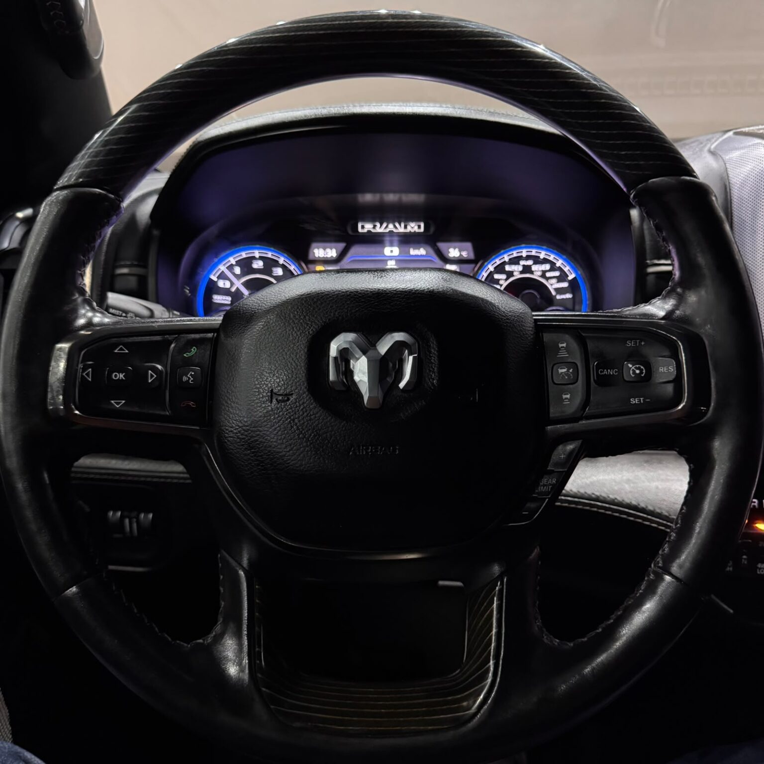 DODGE RAM LIMITED 2019 - Image 11