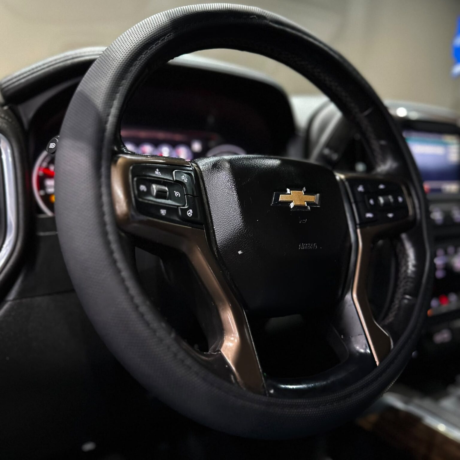 CHEVROLET CHEYENNE HIGH COUNTRY 2019 - Image 11