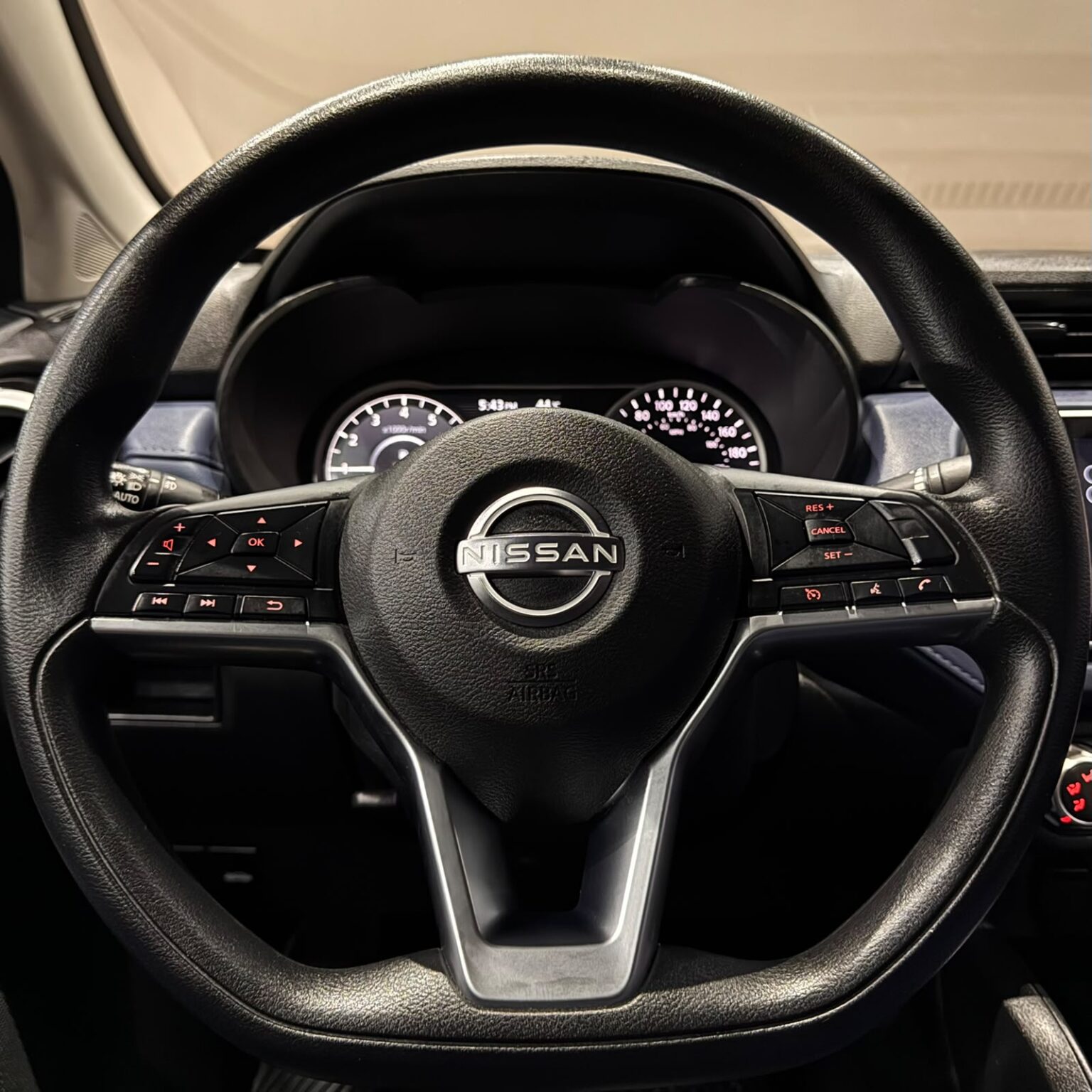 NISSAN VERSA ADVANCE 2023 - Image 13