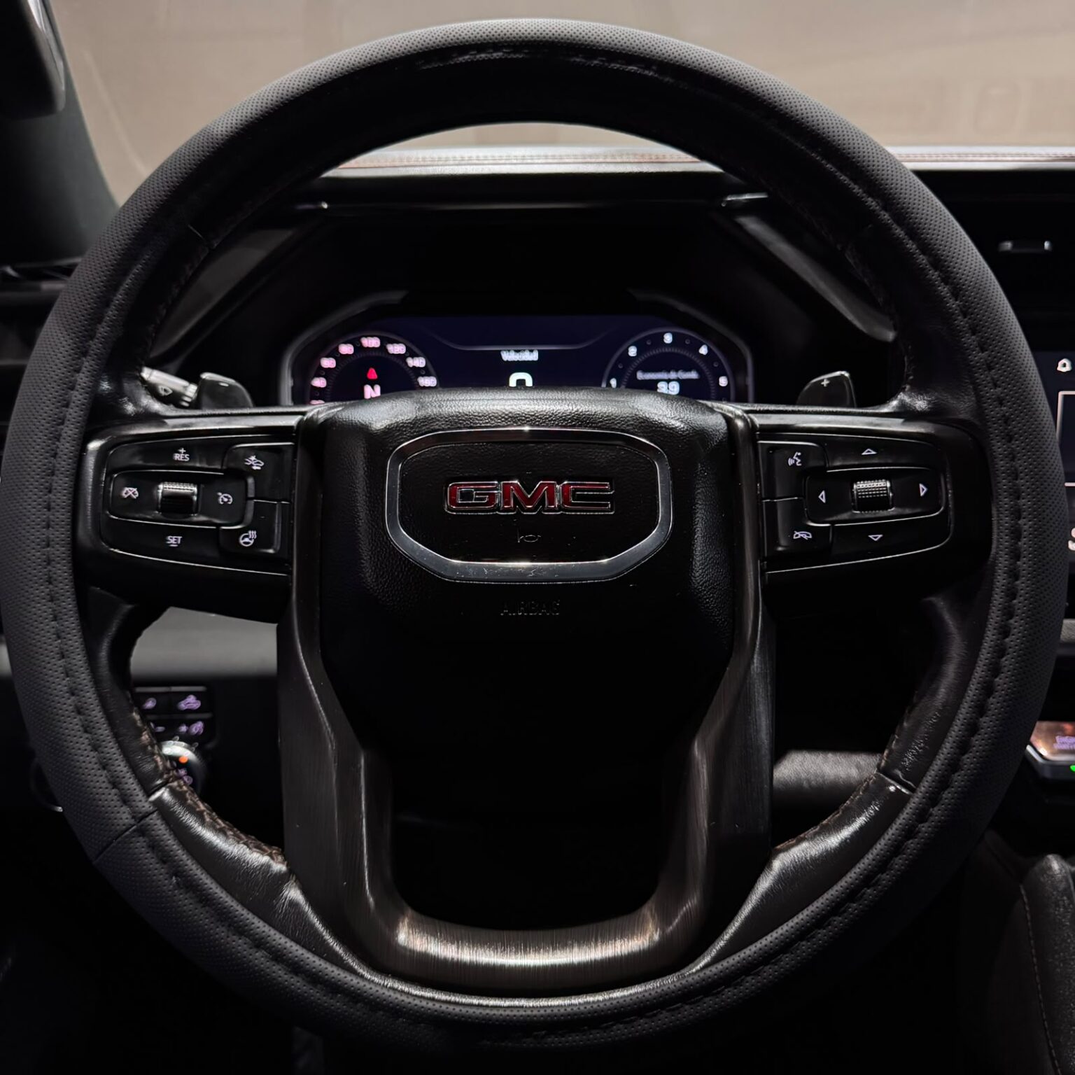 GMC SIERRA AT4 2022.5 - Image 16