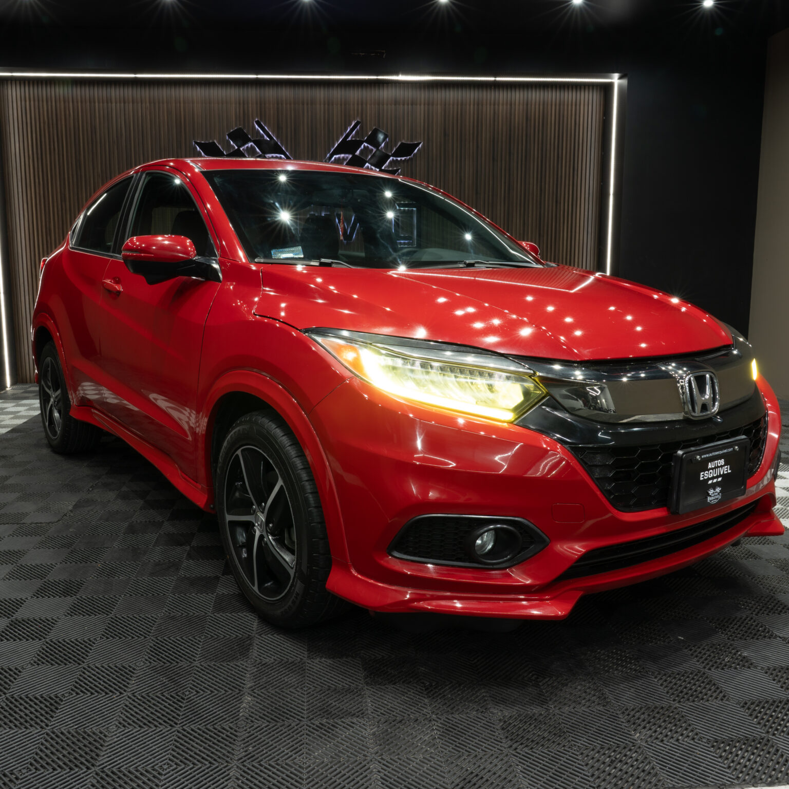 HONDA HR-V TOURING 2019 - Image 5