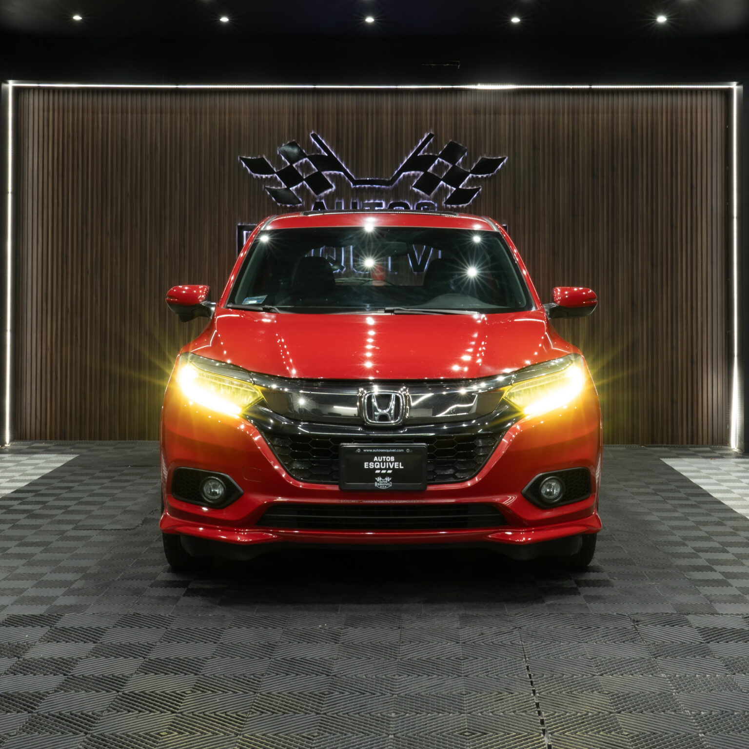 HONDA HR-V TOURING 2019 - Image 6