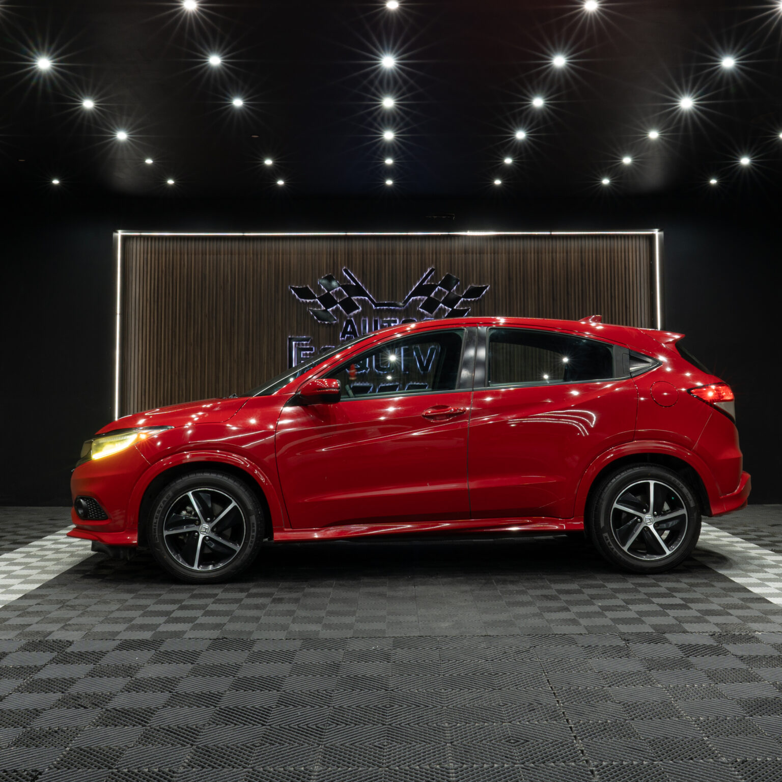 HONDA HR-V TOURING 2019 - Image 2