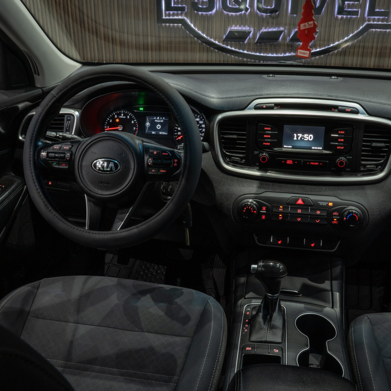 KIA SORENTO 2017 - Image 7