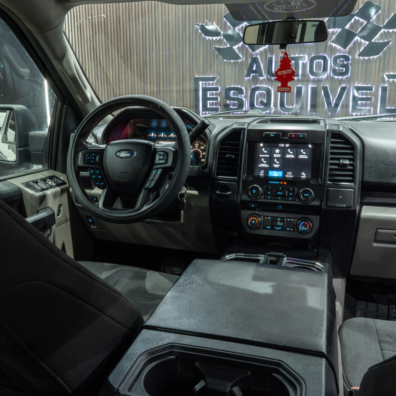 FORD LOBO STX 2018 - Image 8