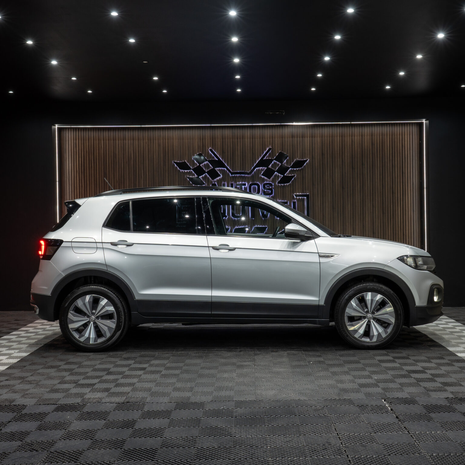 VOLKSWAGEN T-CROSS COMFORTLINE 2020 - Image 3