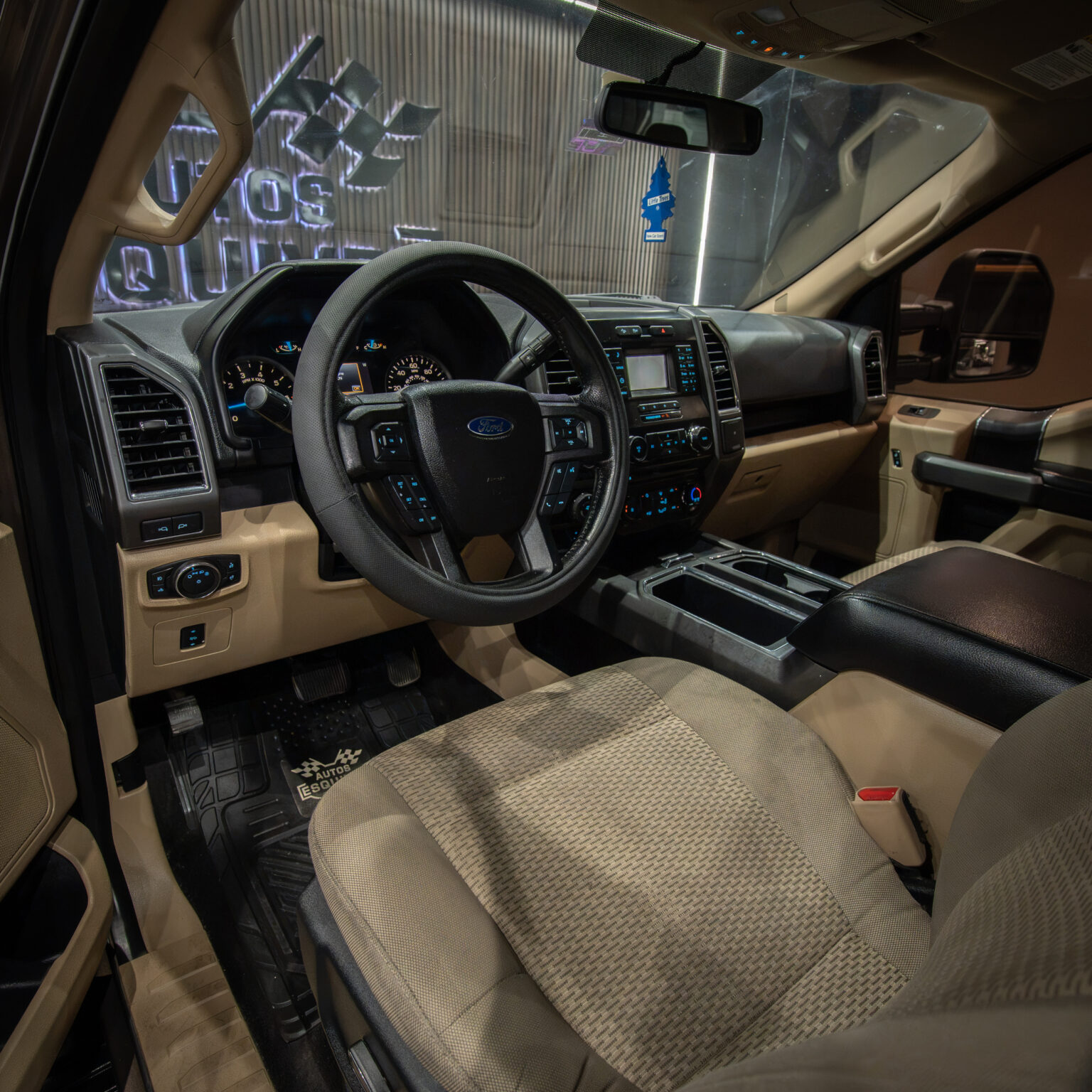 FORD LOBO 4X4 2016 - Image 8