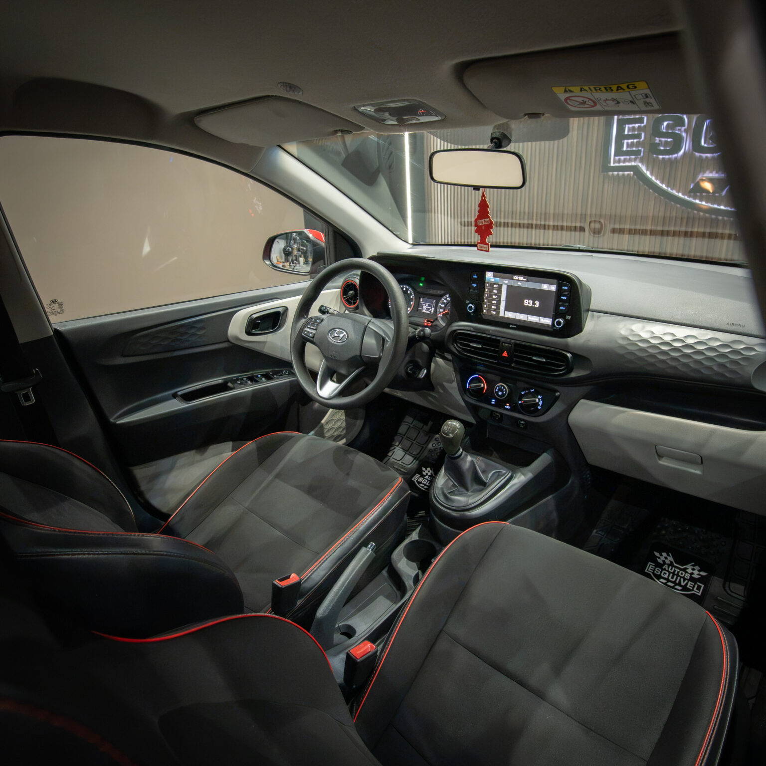 HYUNDAI GRAND I10 2021 - Image 9