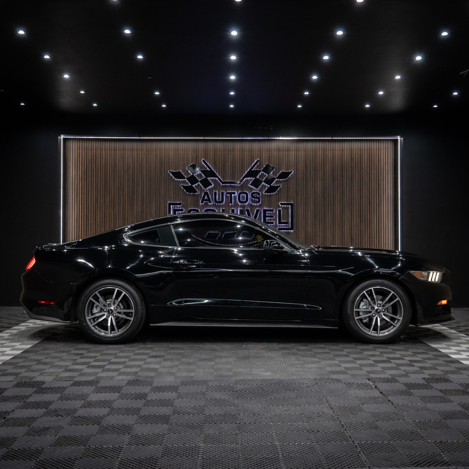 FORD MUSTANG 2017 - Image 3