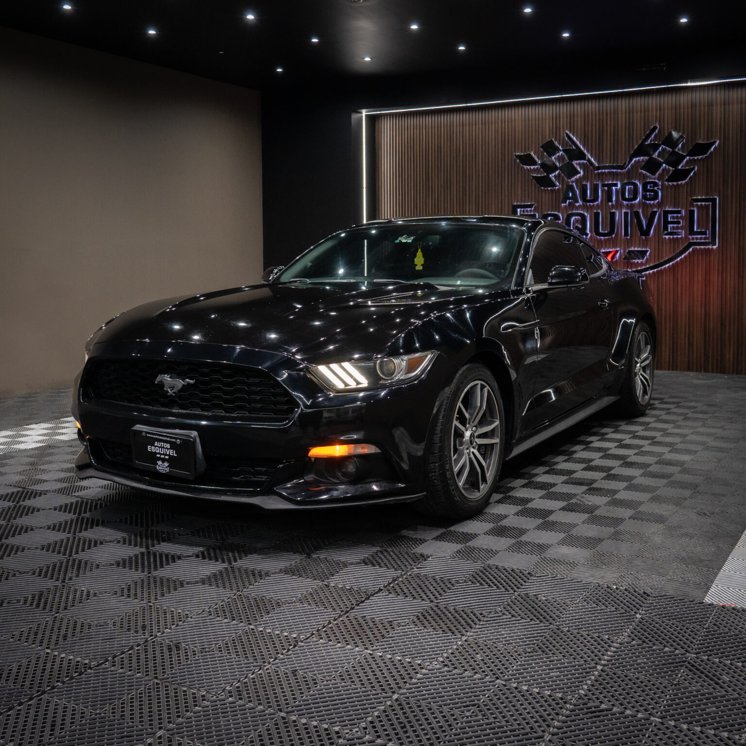 FORD MUSTANG 2017 - Image 6