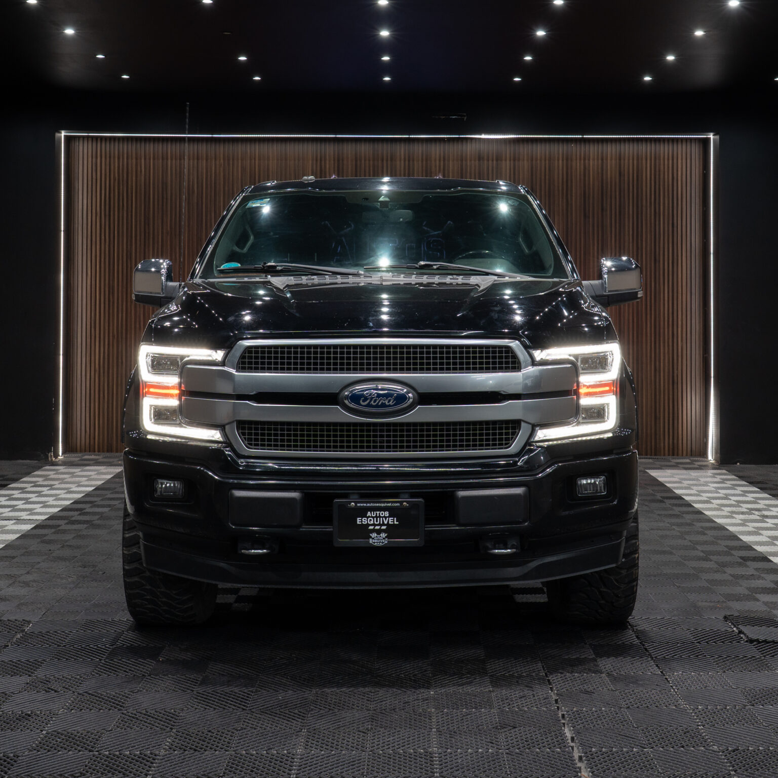 FORD LOBO PLATINUM 2018 - Image 4