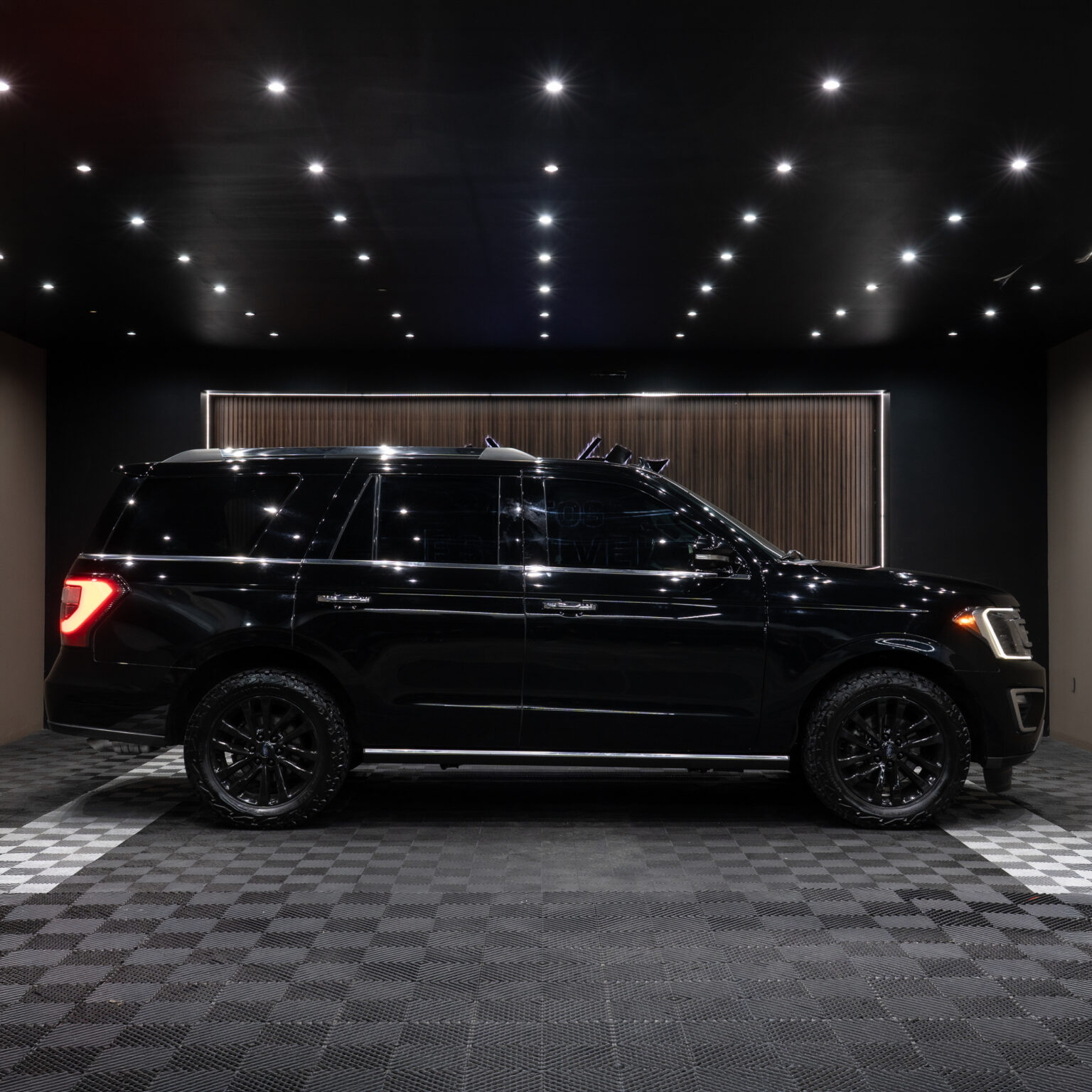 FORD EXPEDITION LIMITED 2018 - Image 3