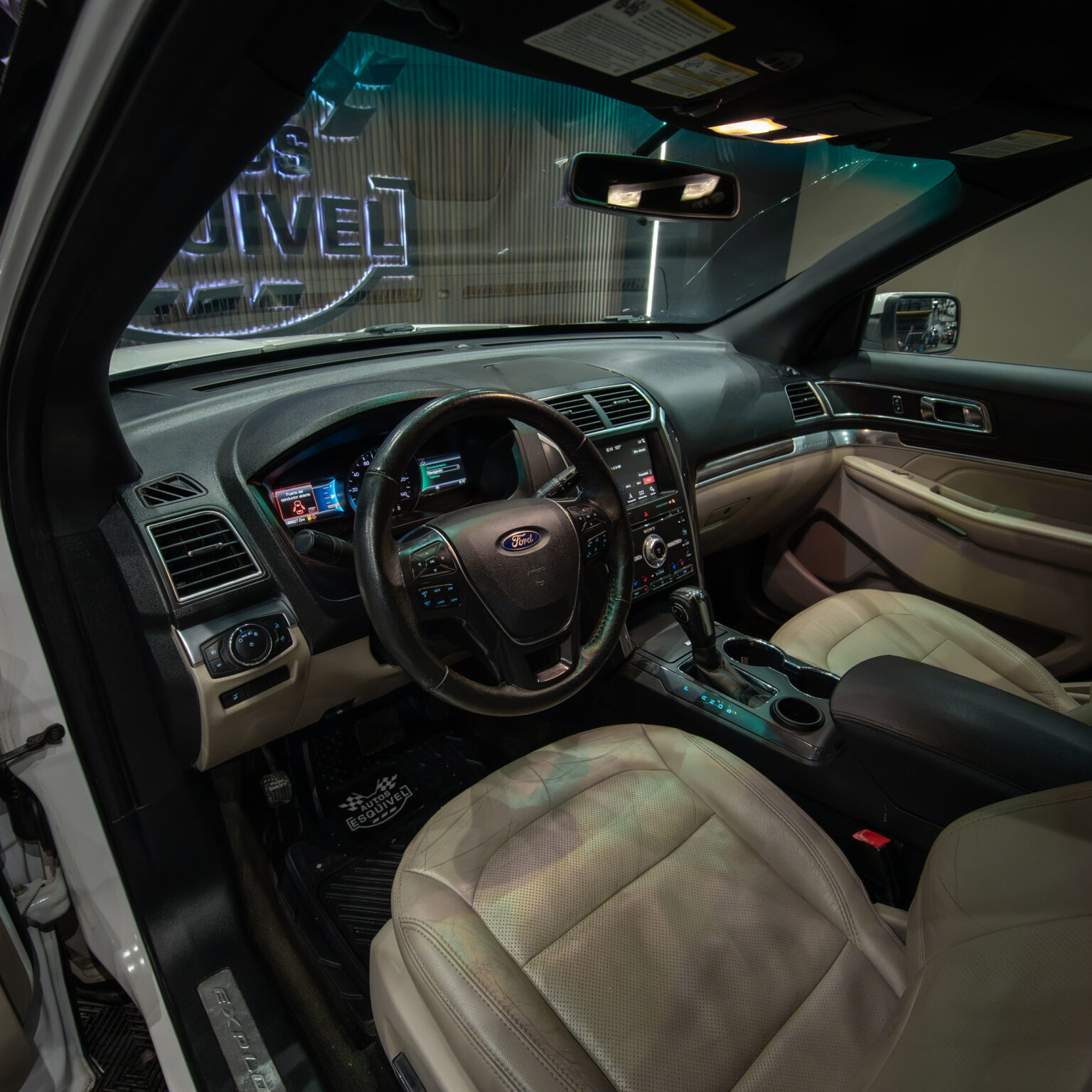 FORD EXPLORER LIMITED 2018 - Image 9