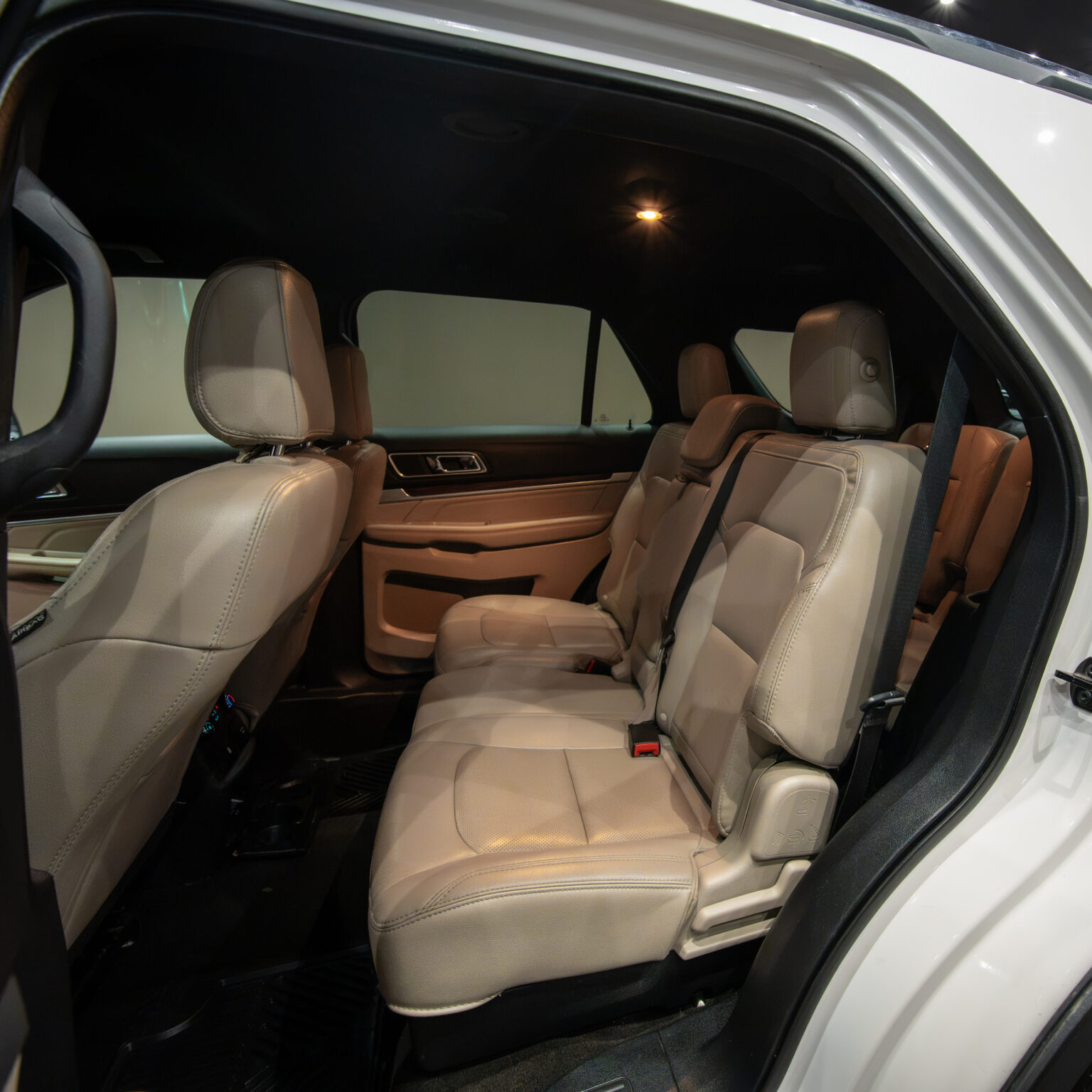 FORD EXPLORER LIMITED 2018 - Image 8