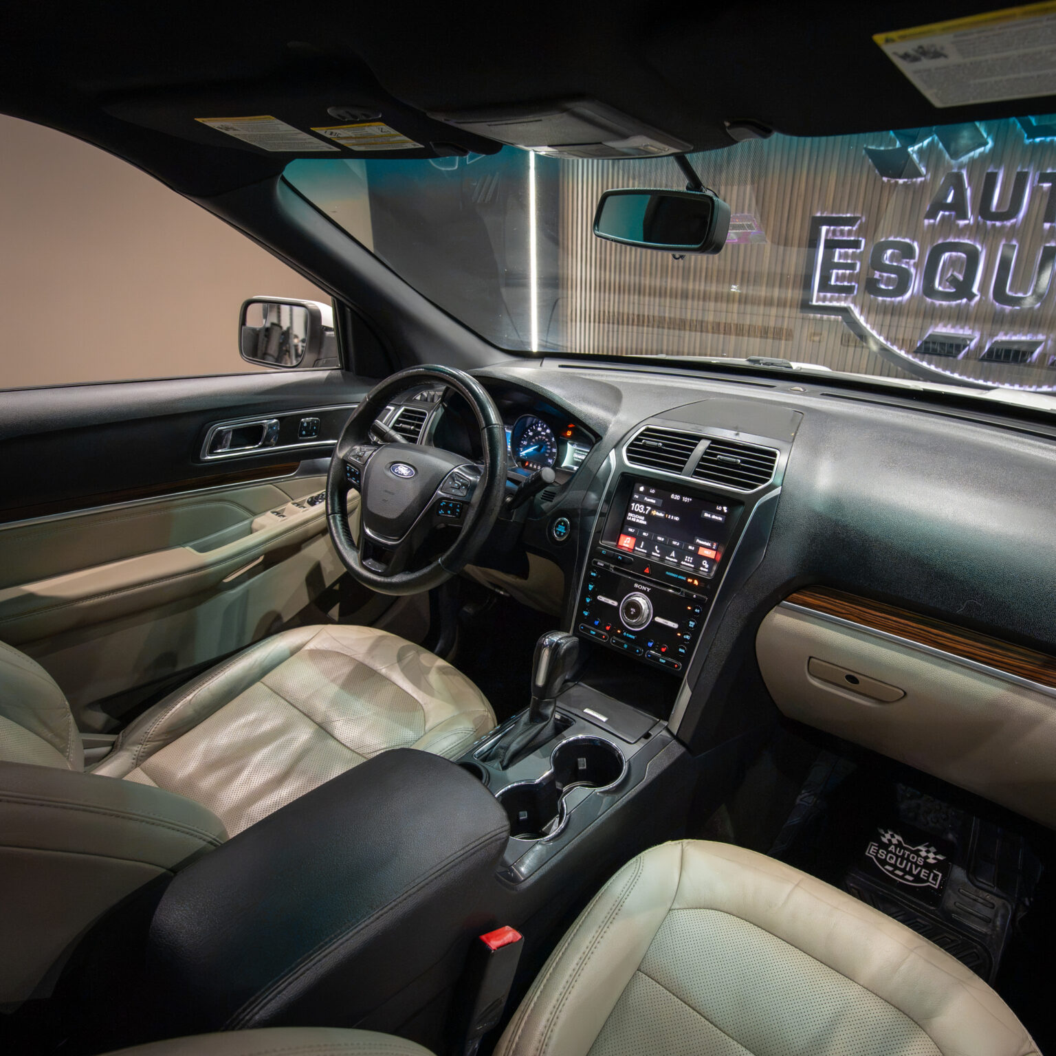 FORD EXPLORER LIMITED 2018 - Image 10