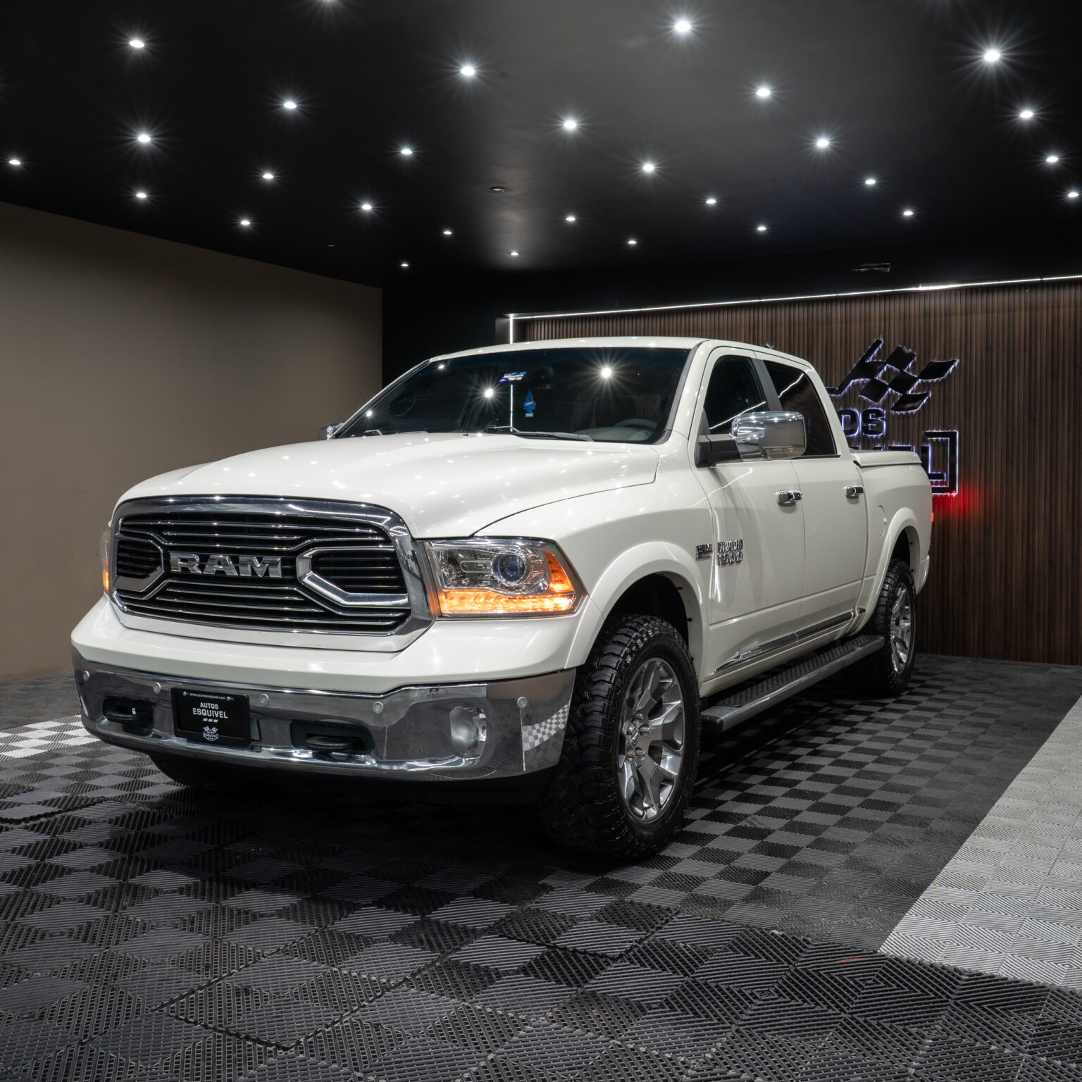 DODGE RAM LIMITED 2017 - Image 6