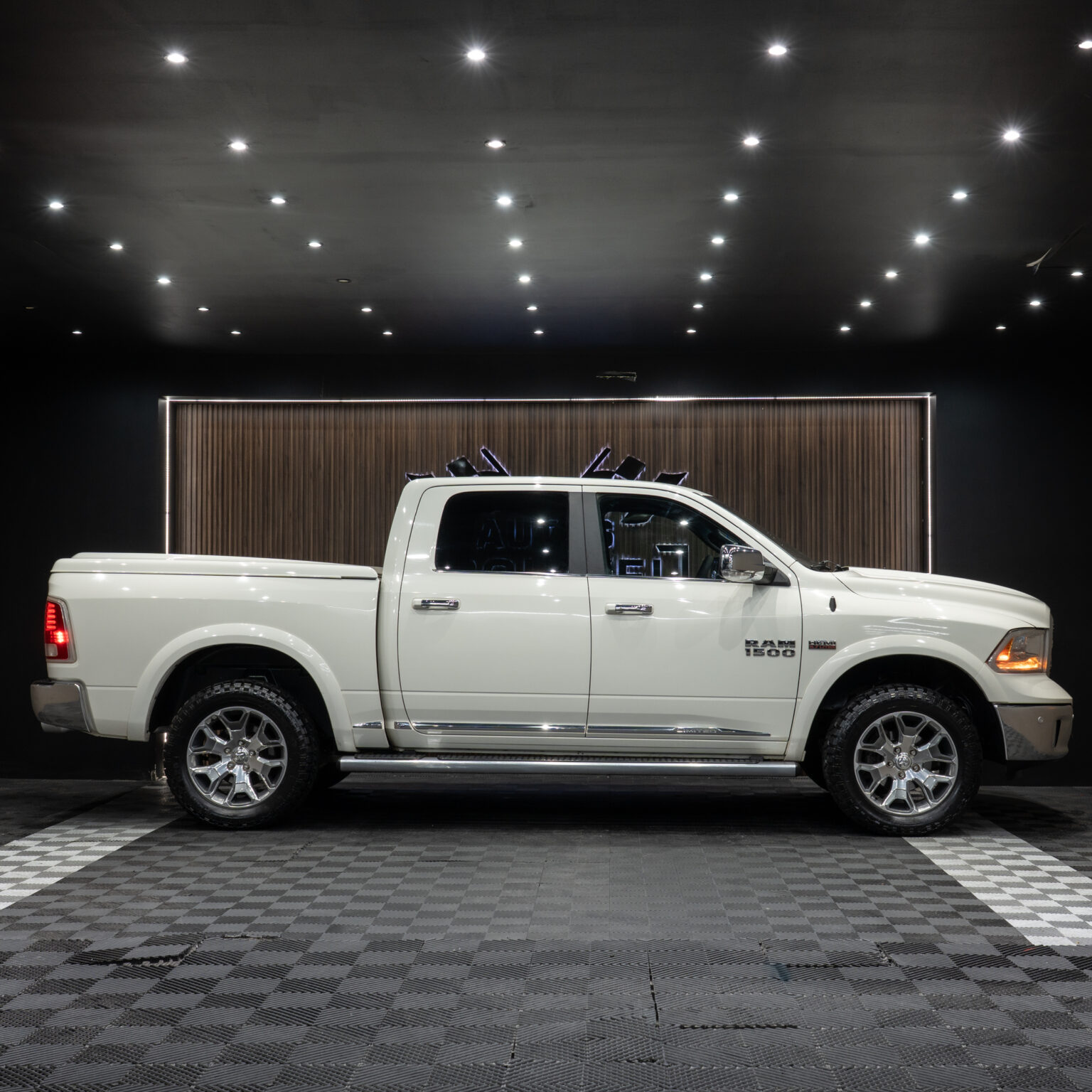 DODGE RAM LIMITED 2017 - Image 3