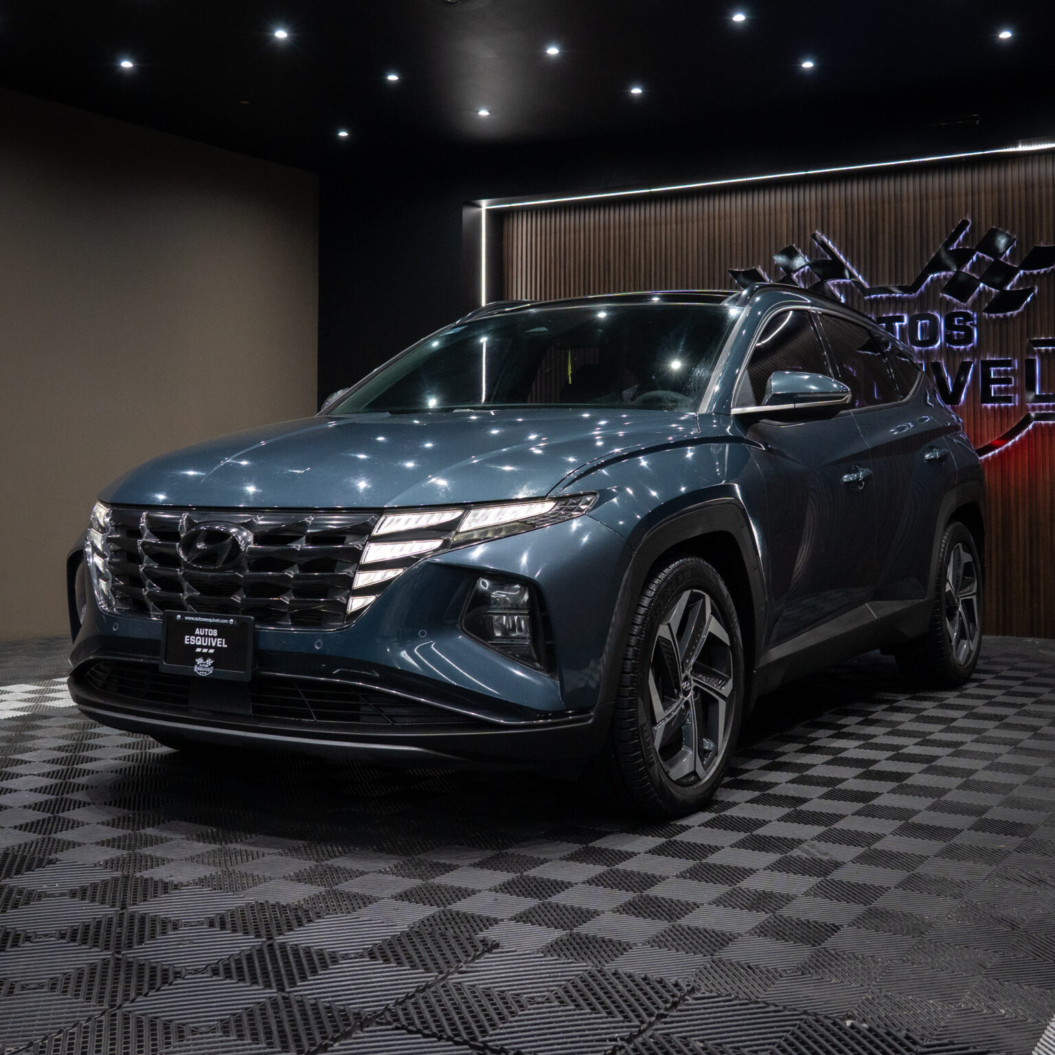 HYUNDAI TUCSON LIMITED 2022 - Image 6