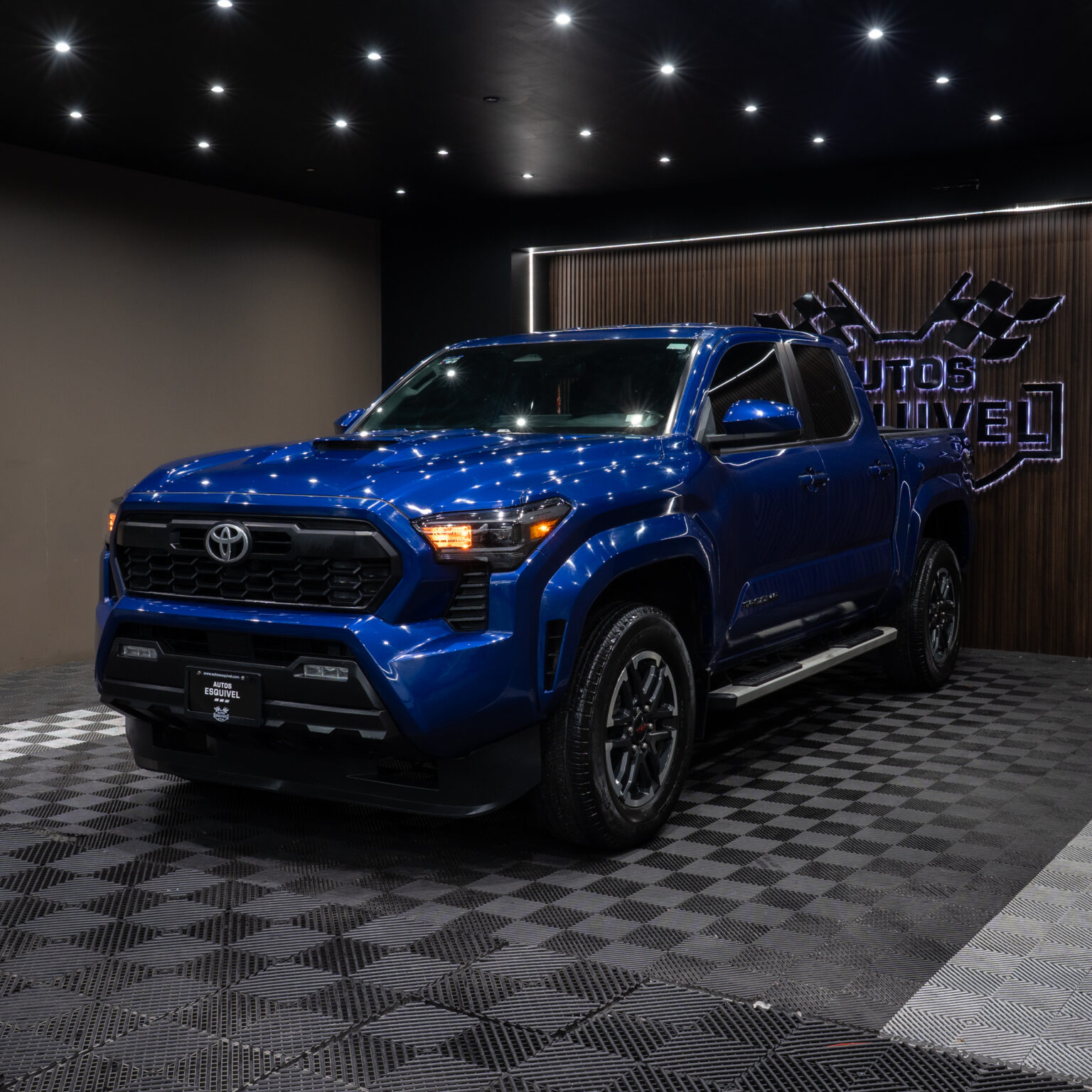 TOYOTA TACOMA TRD 2024 - Image 6