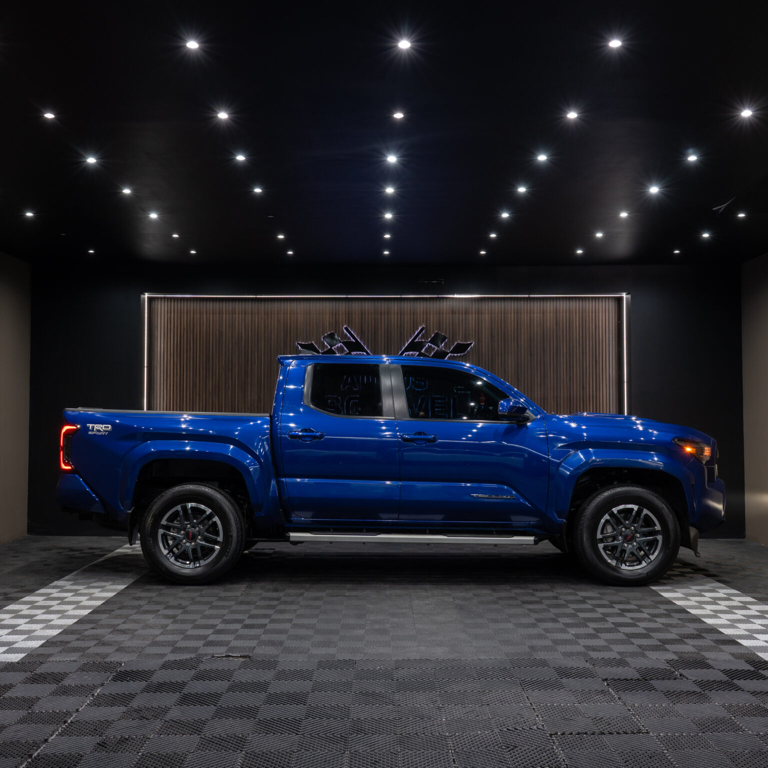 TOYOTA TACOMA TRD 2024 - Image 3