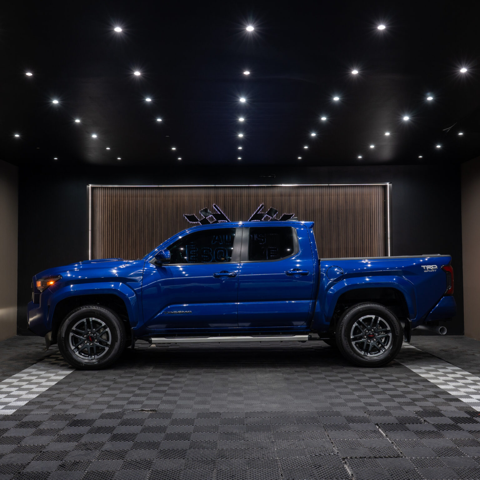 TOYOTA TACOMA TRD 2024 - Image 2