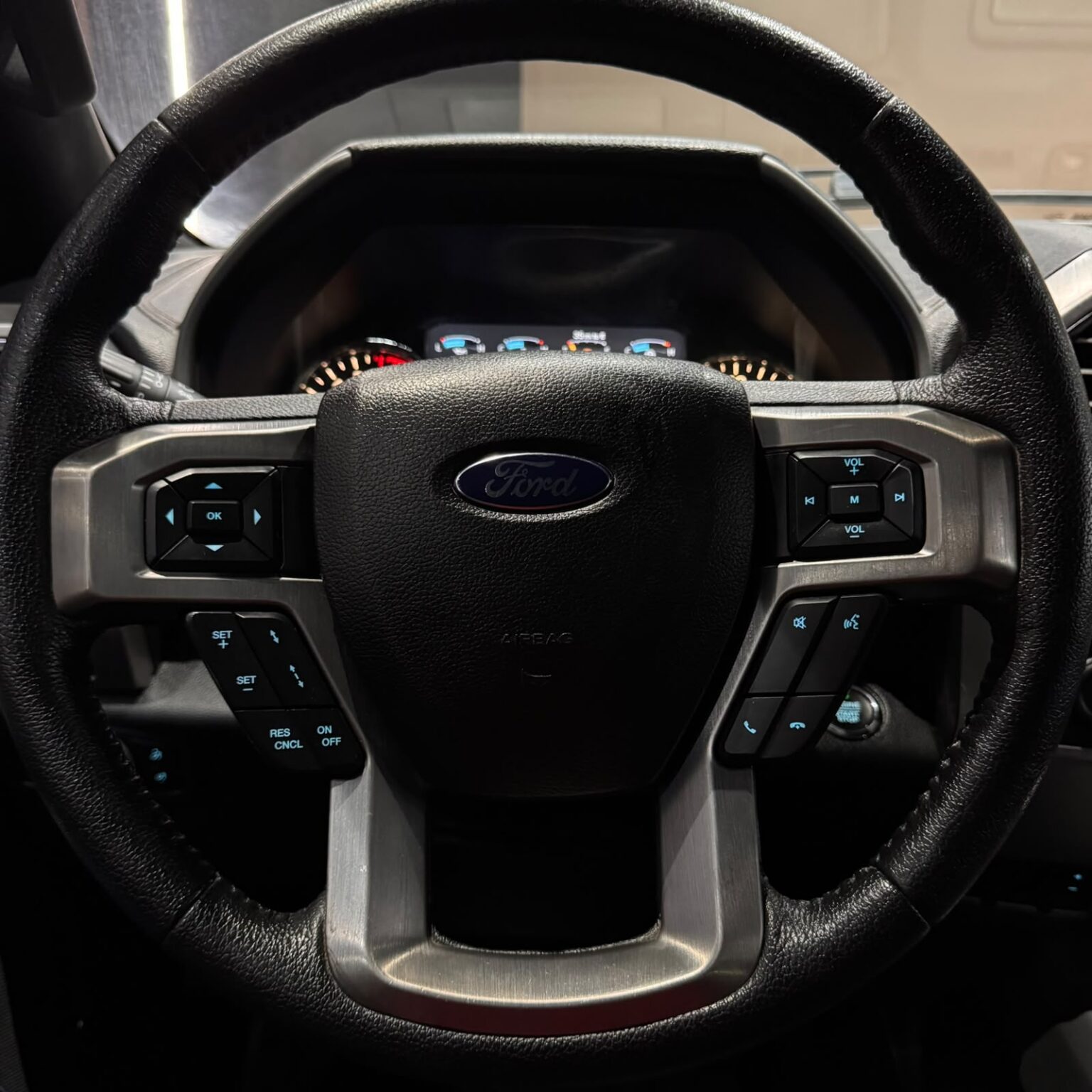 FORD LOBO PLATINUM 2015 - Image 11