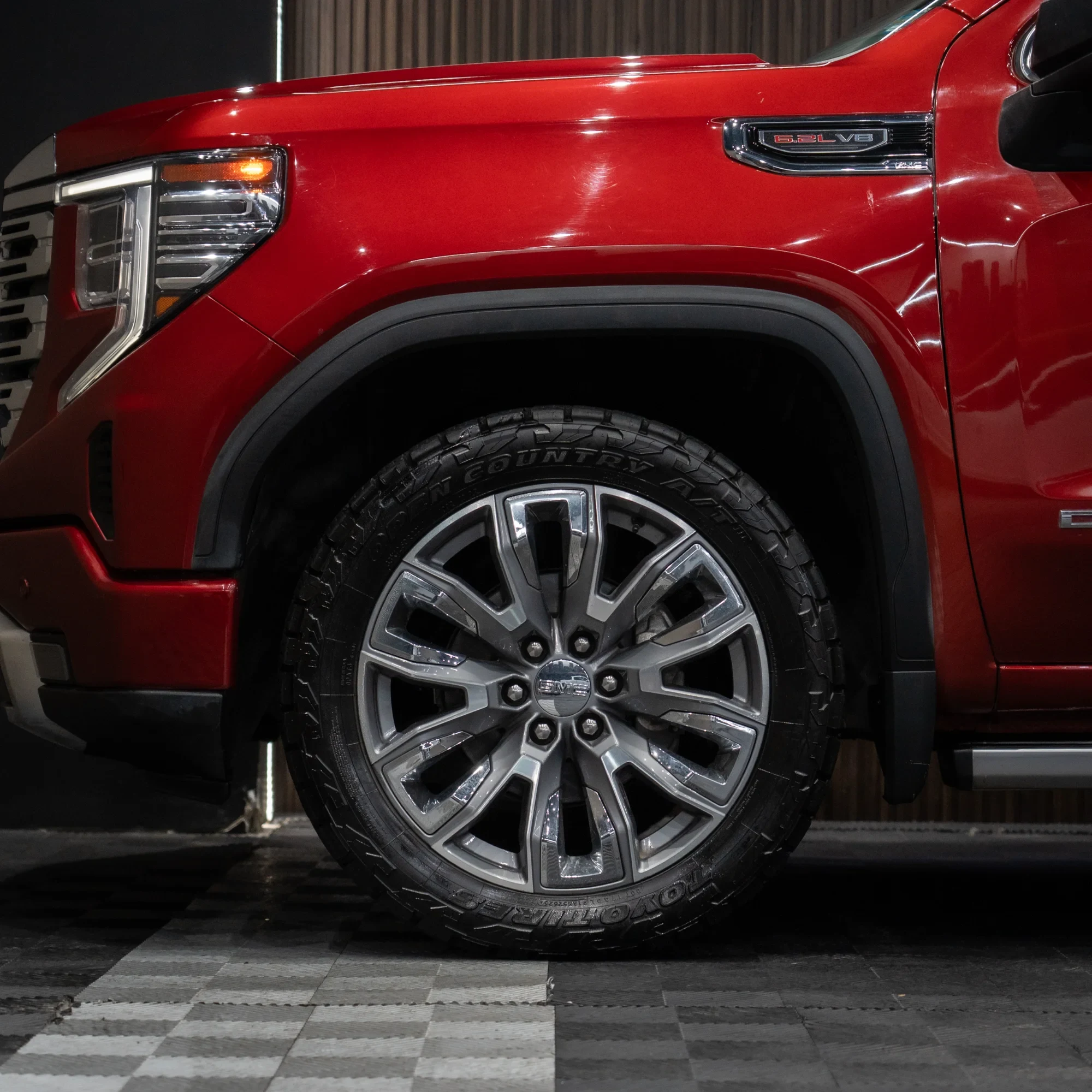 GMC SIERRA DENALI 2023 - imagen 10