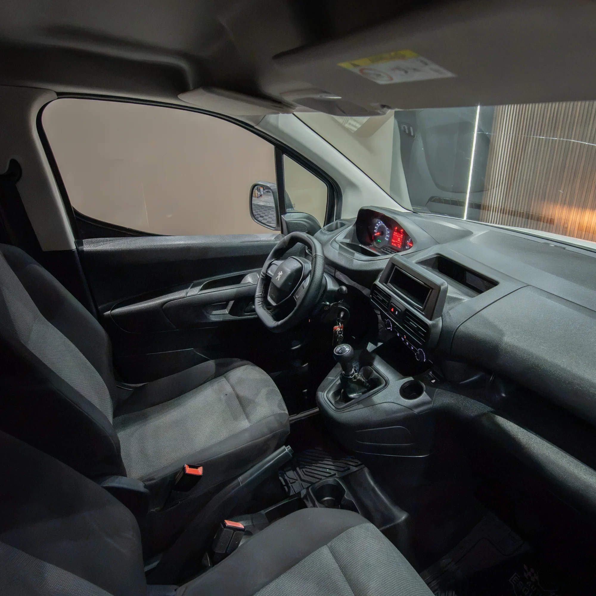 PEUGEOT PARTNER 2020 - imagen 11