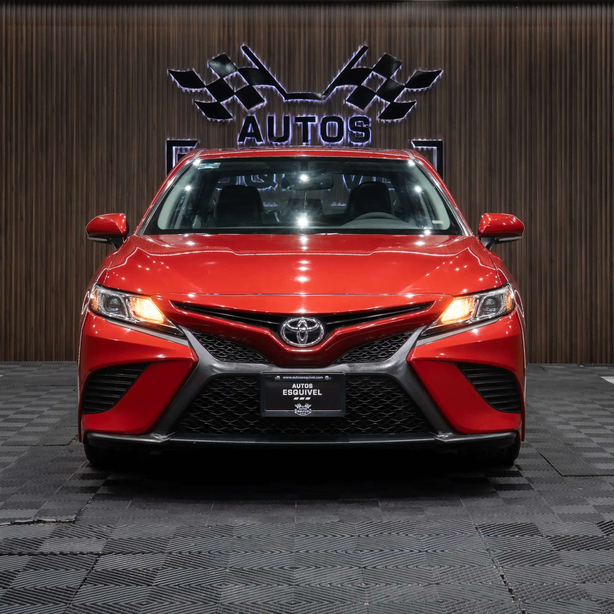 TOYOTA CAMRY XSE 2020 - imagen 4