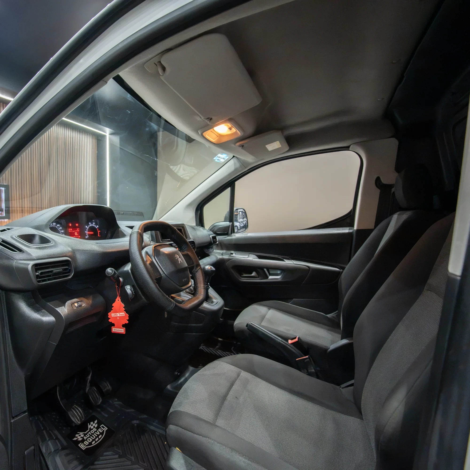 PEUGEOT PARTNER 2020 - imagen 12