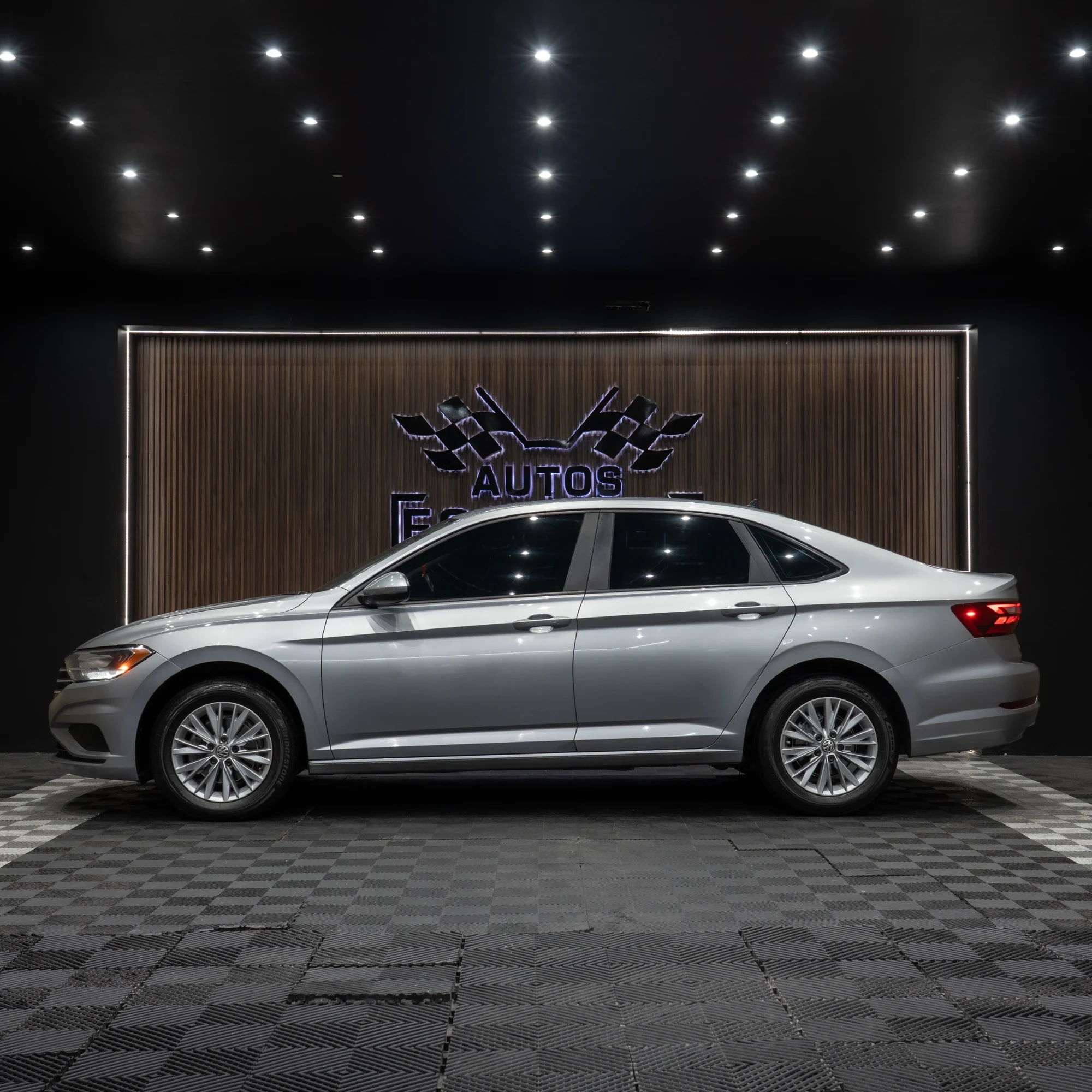 VOLKSWAGEN JETTA COMFORTLINE 2021 - imagen 3