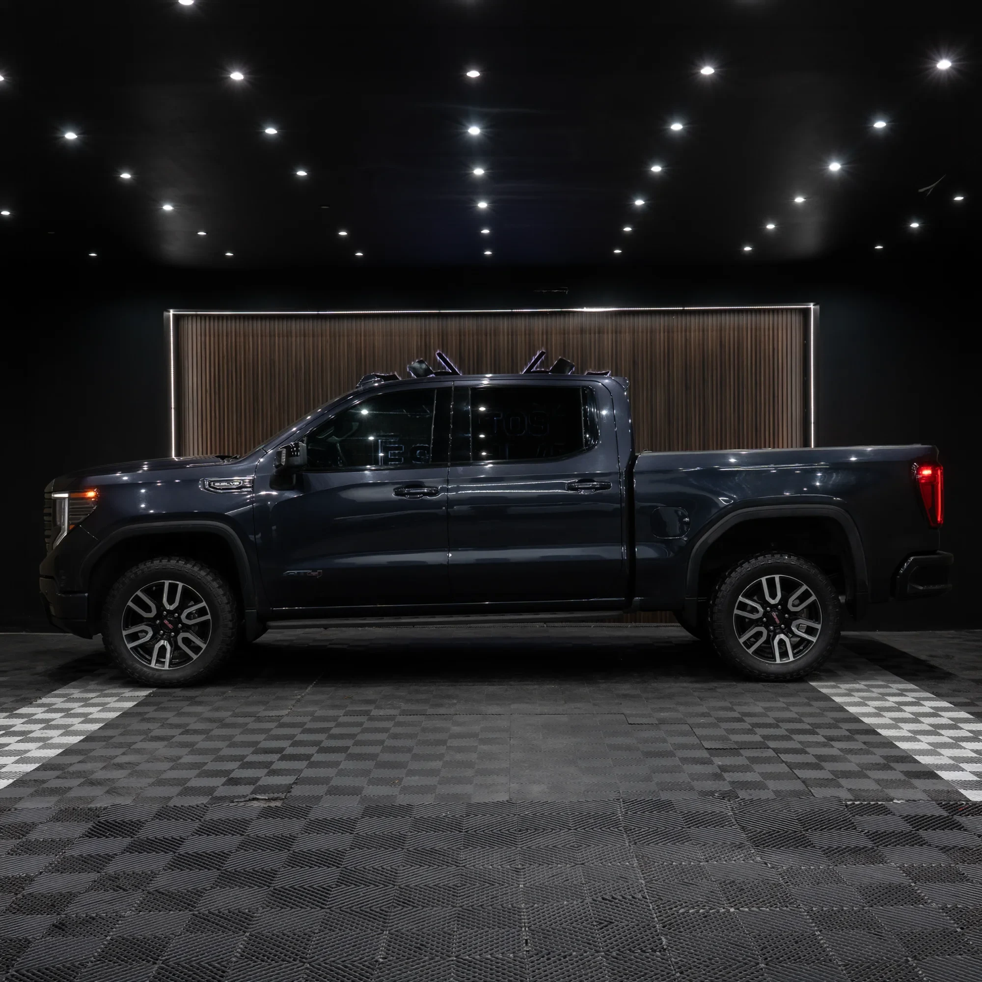GMC SIERRA AT4 2023 - imagen 2