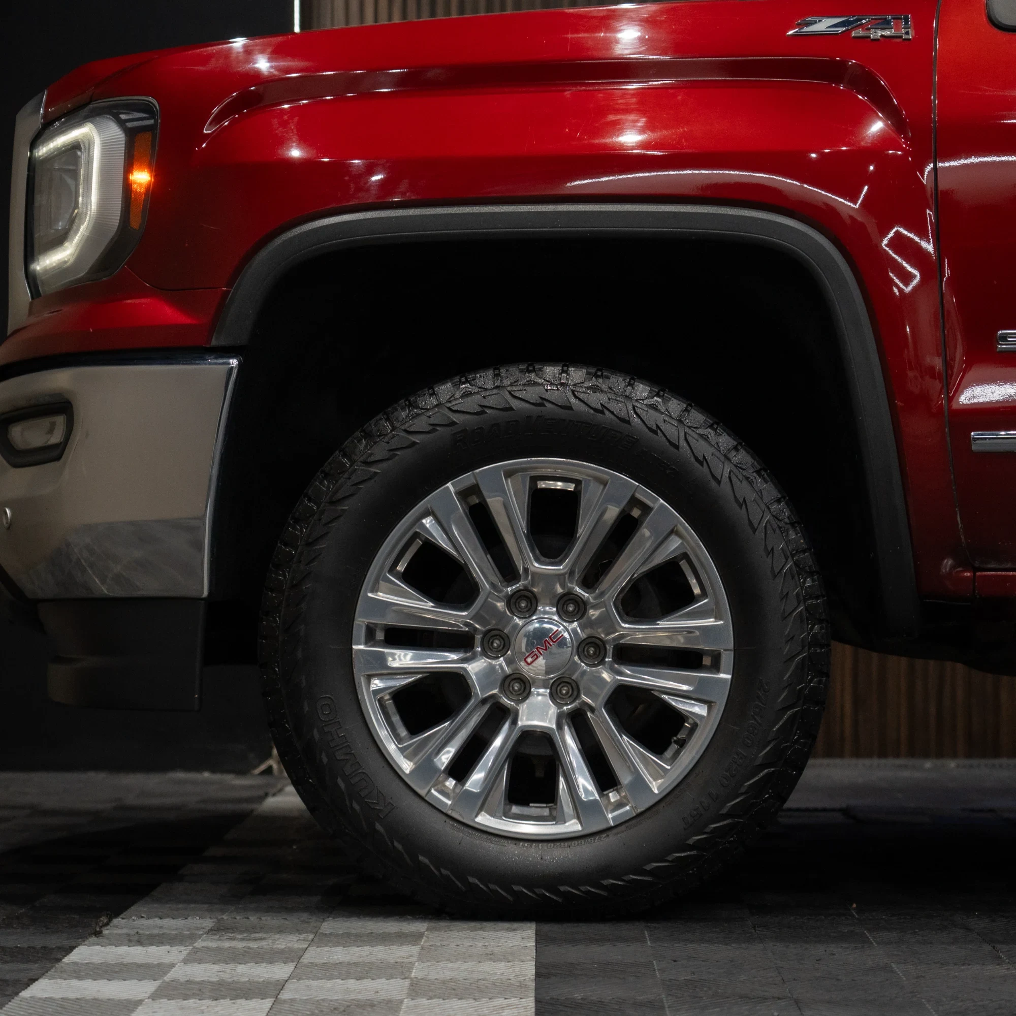 GMC SIERRA 2018 - imagen 10