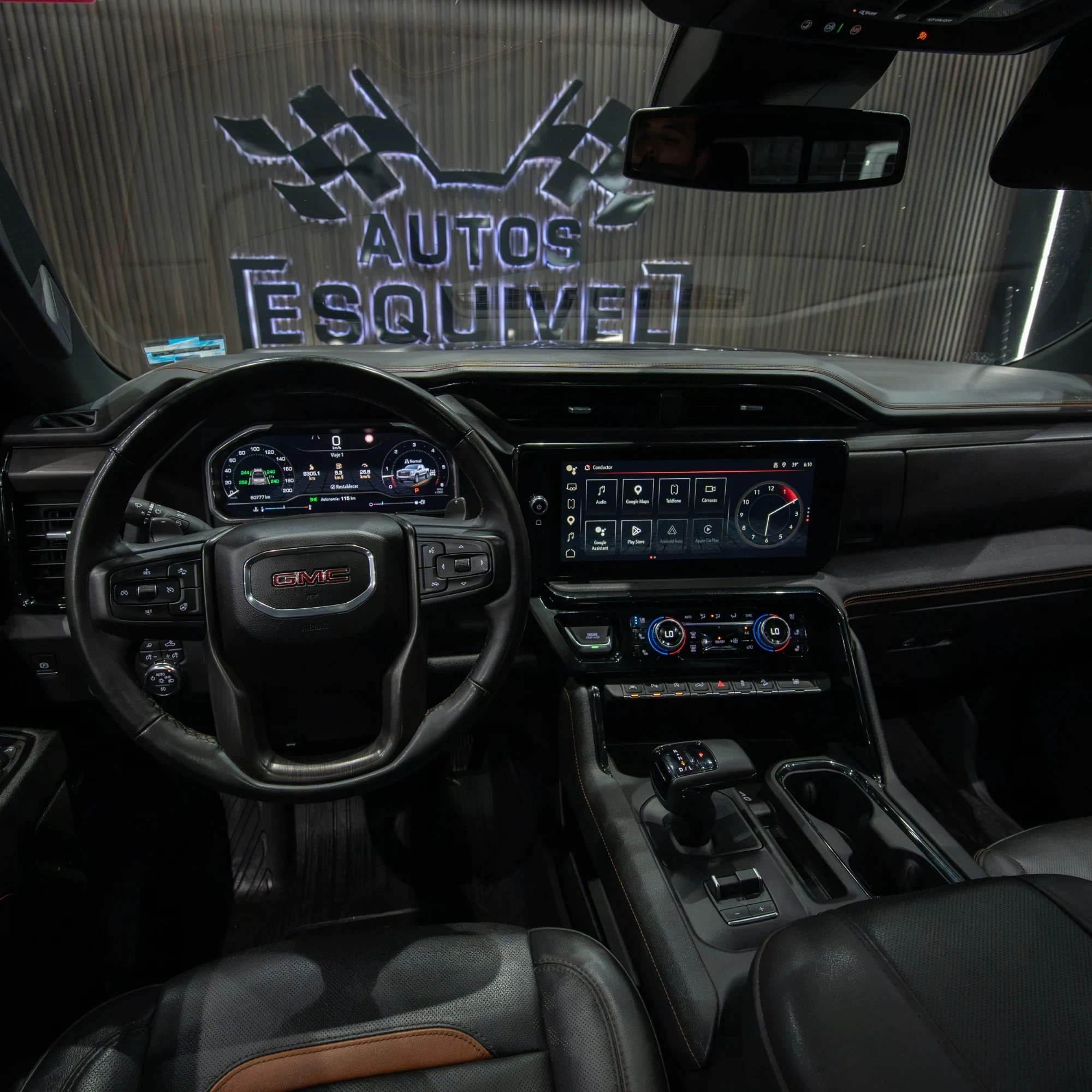 GMC SIERRA AT4 2023 - imagen 7