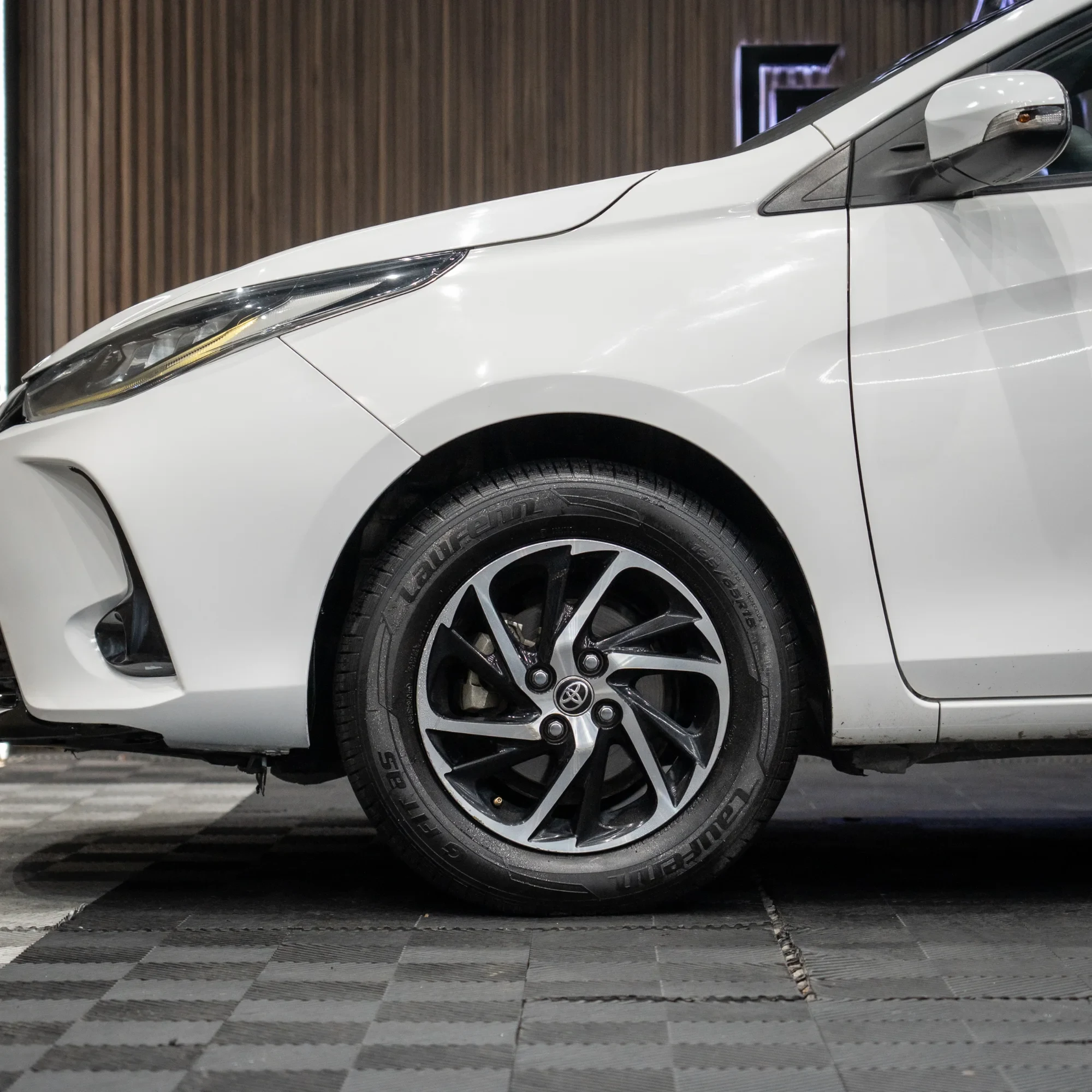 TOYOTA YARIS S 2022 - imagen 10