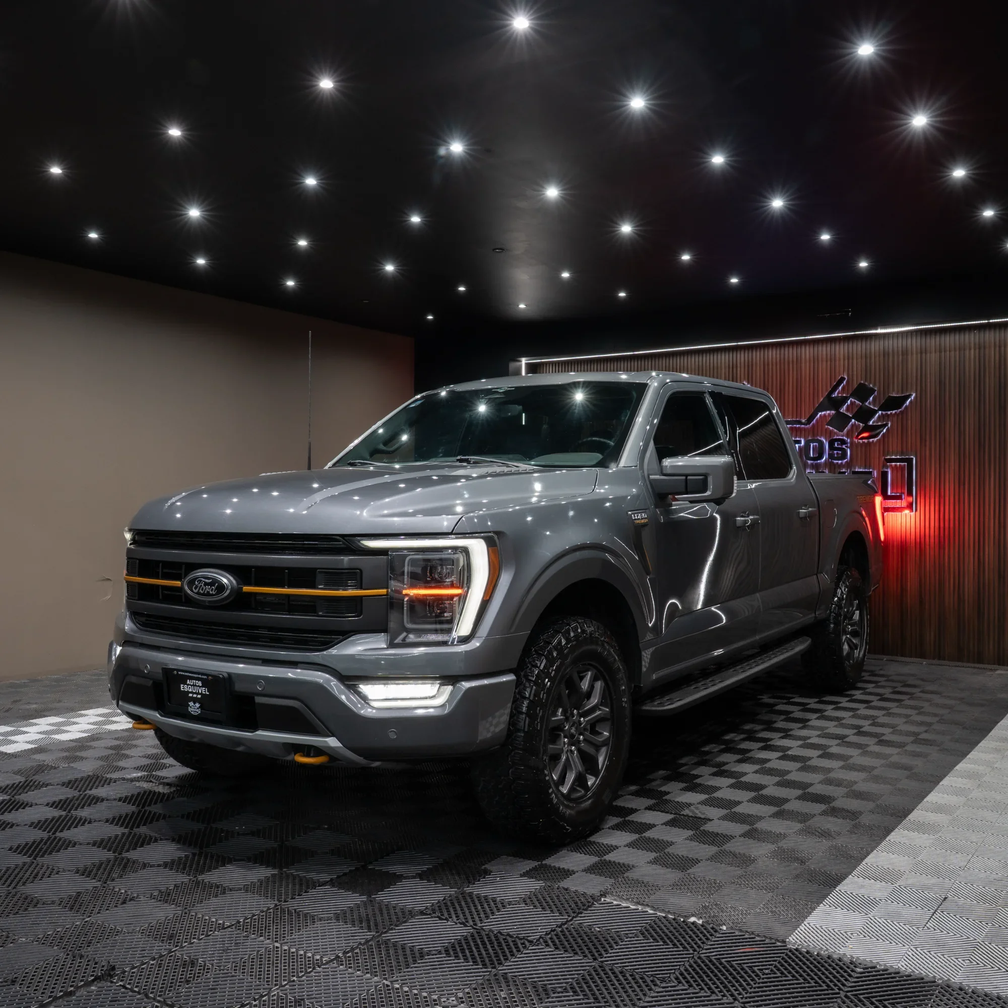 FORD LOBO TREMOR 2023 - imagen 4